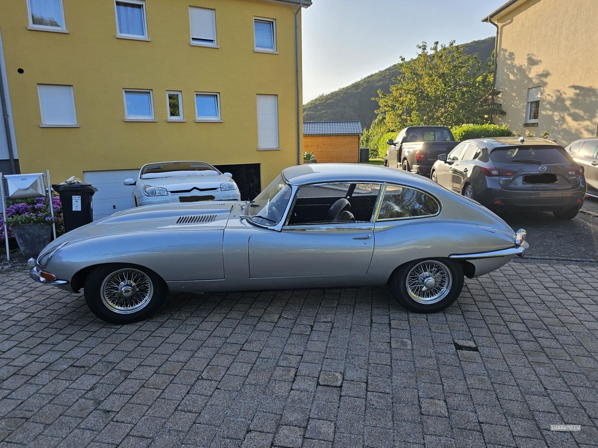 Jaguar E-Type Serie 1 4.2 2+2 (1967) - Photo 4