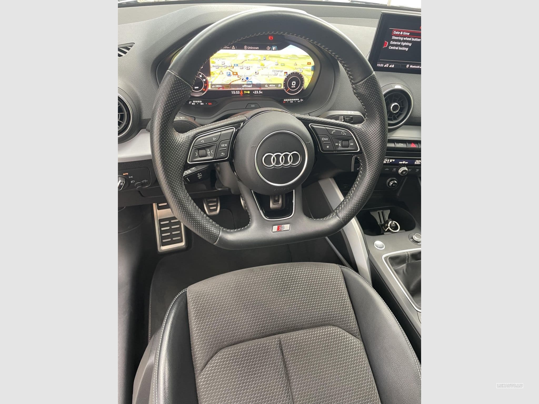 Audi Q2 S-Line 1.4 TFSI (2017) - Photo 11