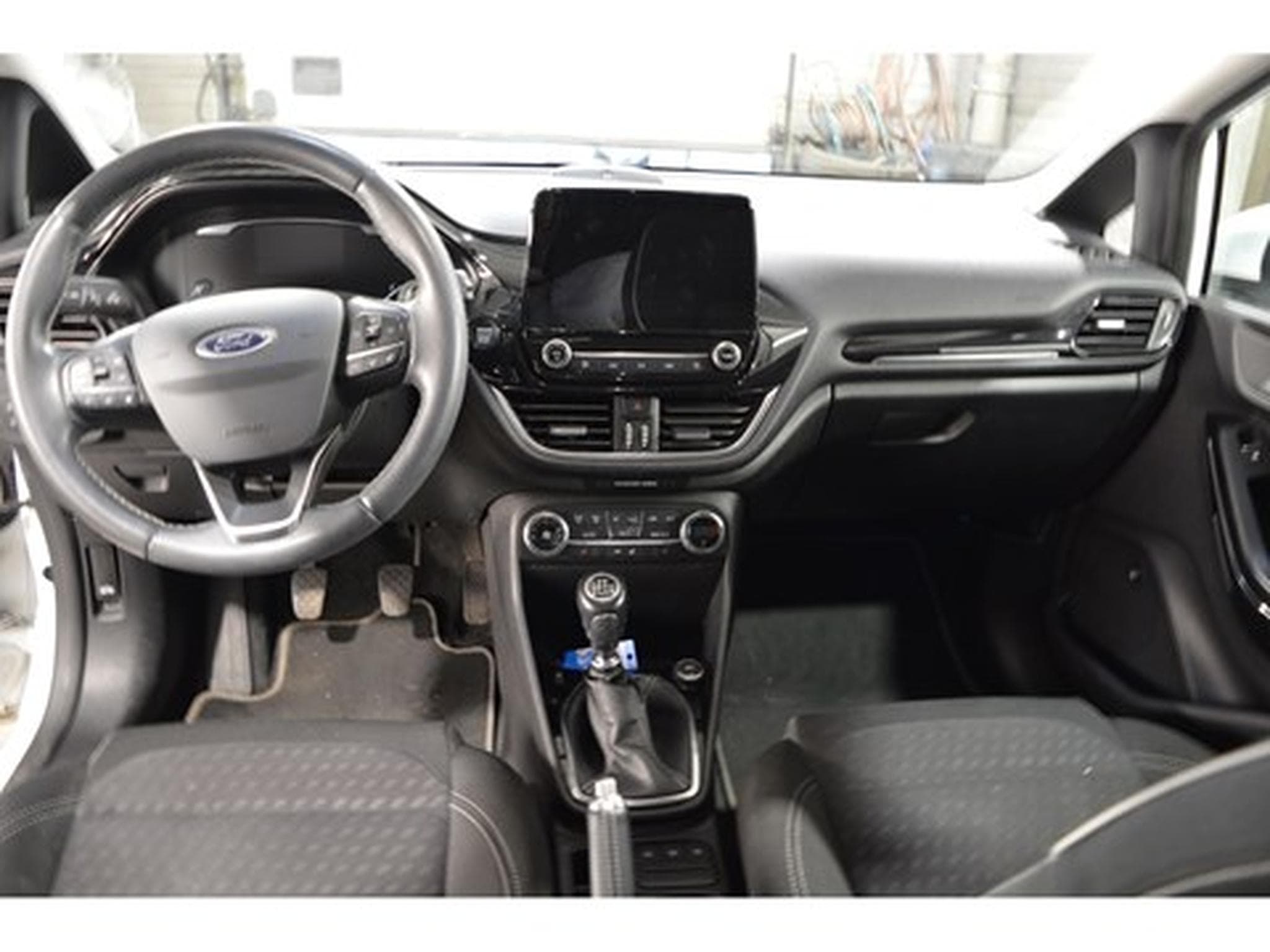 Ford Puma Titanium X 1.0i EcoBoost mHEV 155ps / 114kW M6 GAR 08/2030 (2023) - Photo 2