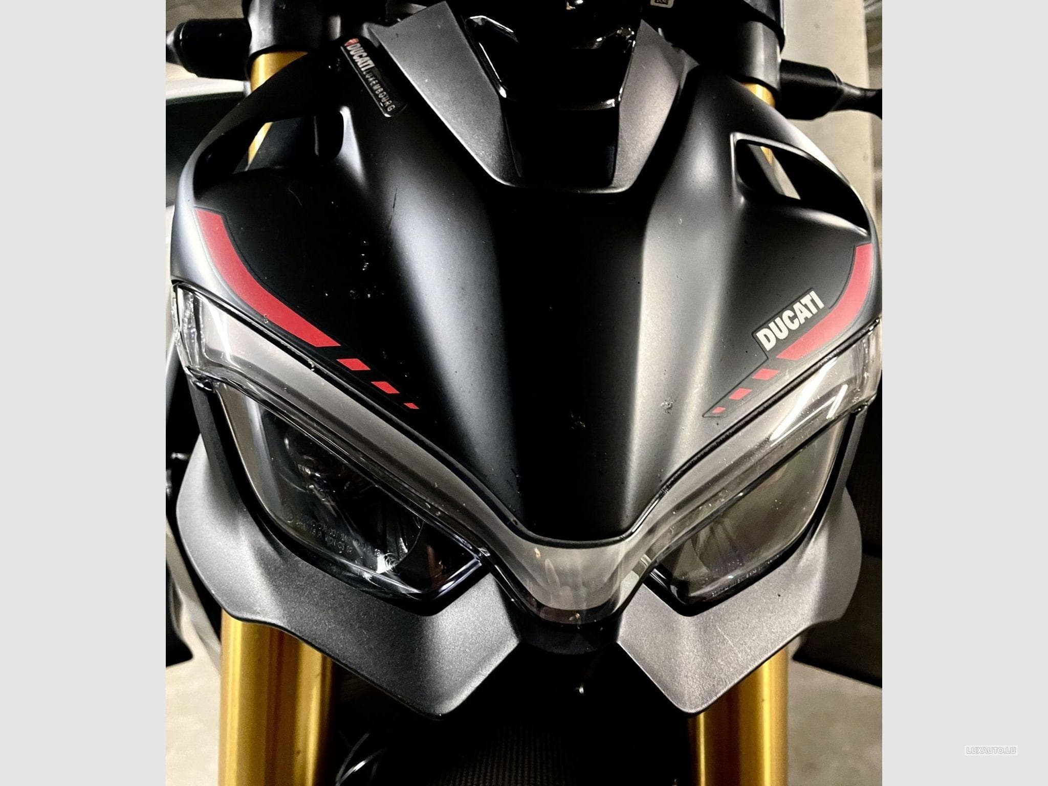 Ducati Streetfighter SP (2023) - Photo 5