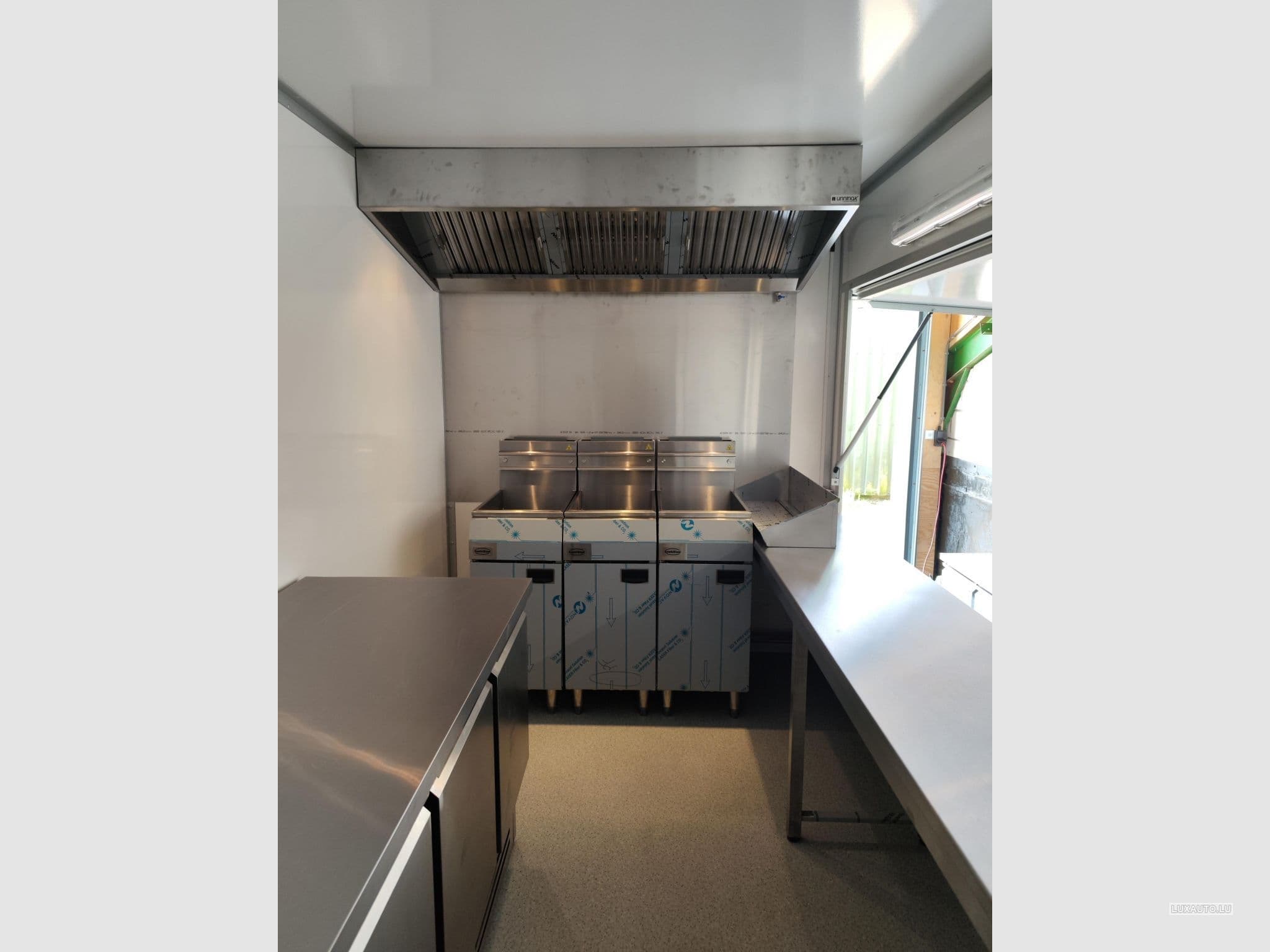 Remorque Food truck Food Truck Verkaufsanhänger Remorque de ventev Verkaf Traile (2025) - Photo 12