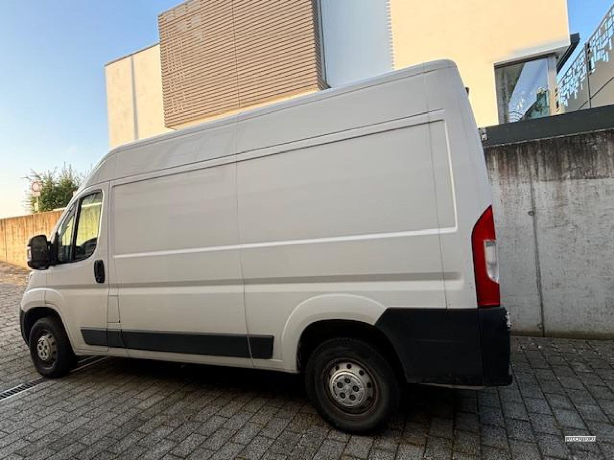 Peugeot Boxer (2022) - Photo 2