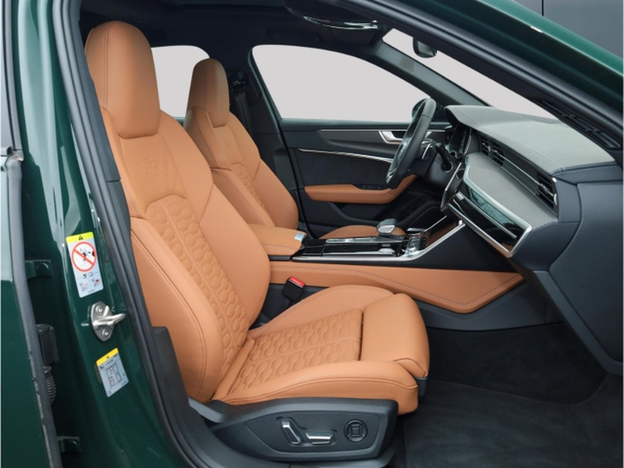 Audi RS6 TFSI Avant PERFORMANCE ''VOLL'' Goodwoodgreen/Cognac (2024) - Photo 10