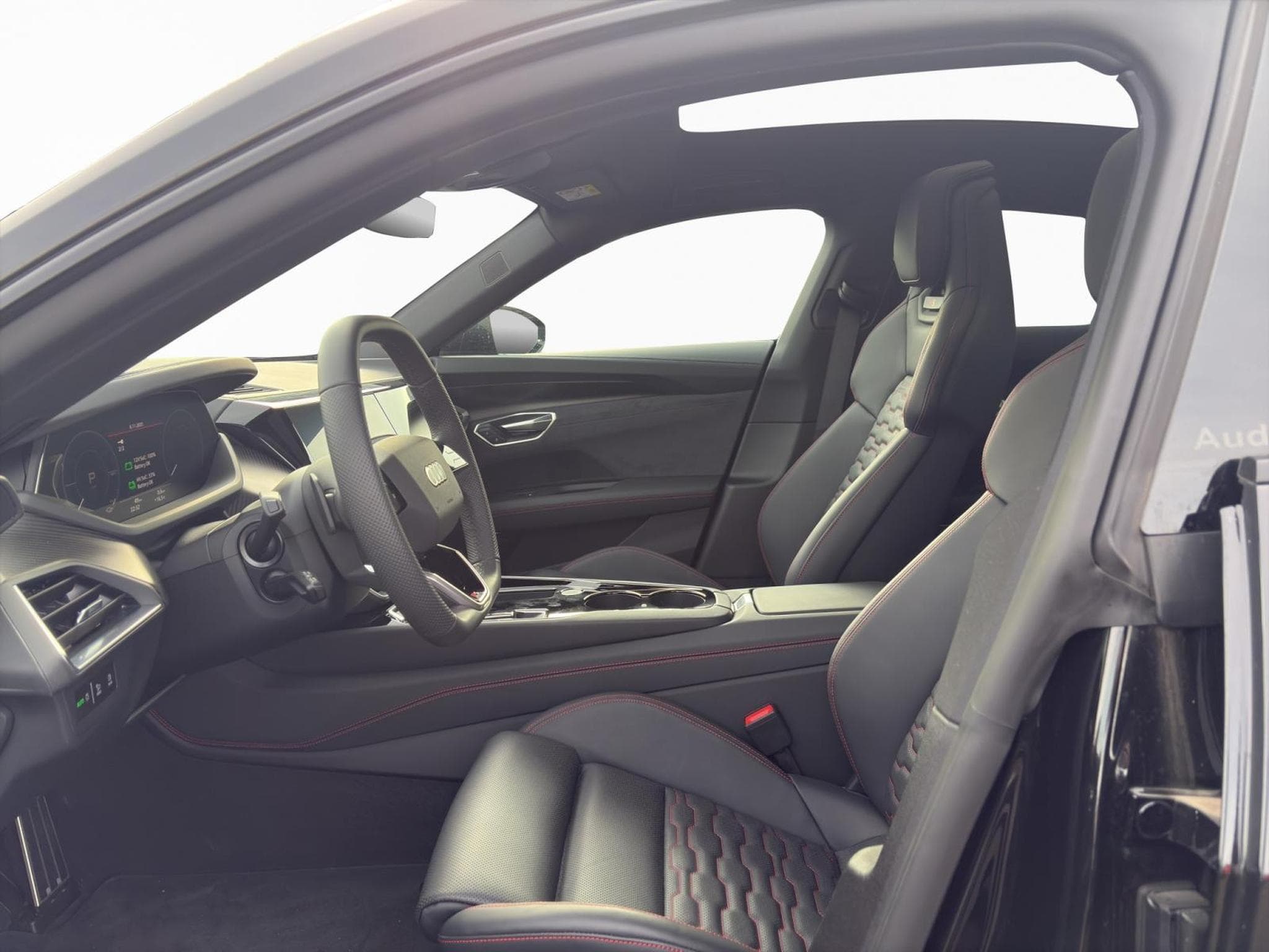 Audi e-tron GT S e-tron GT (2024) - Photo 7