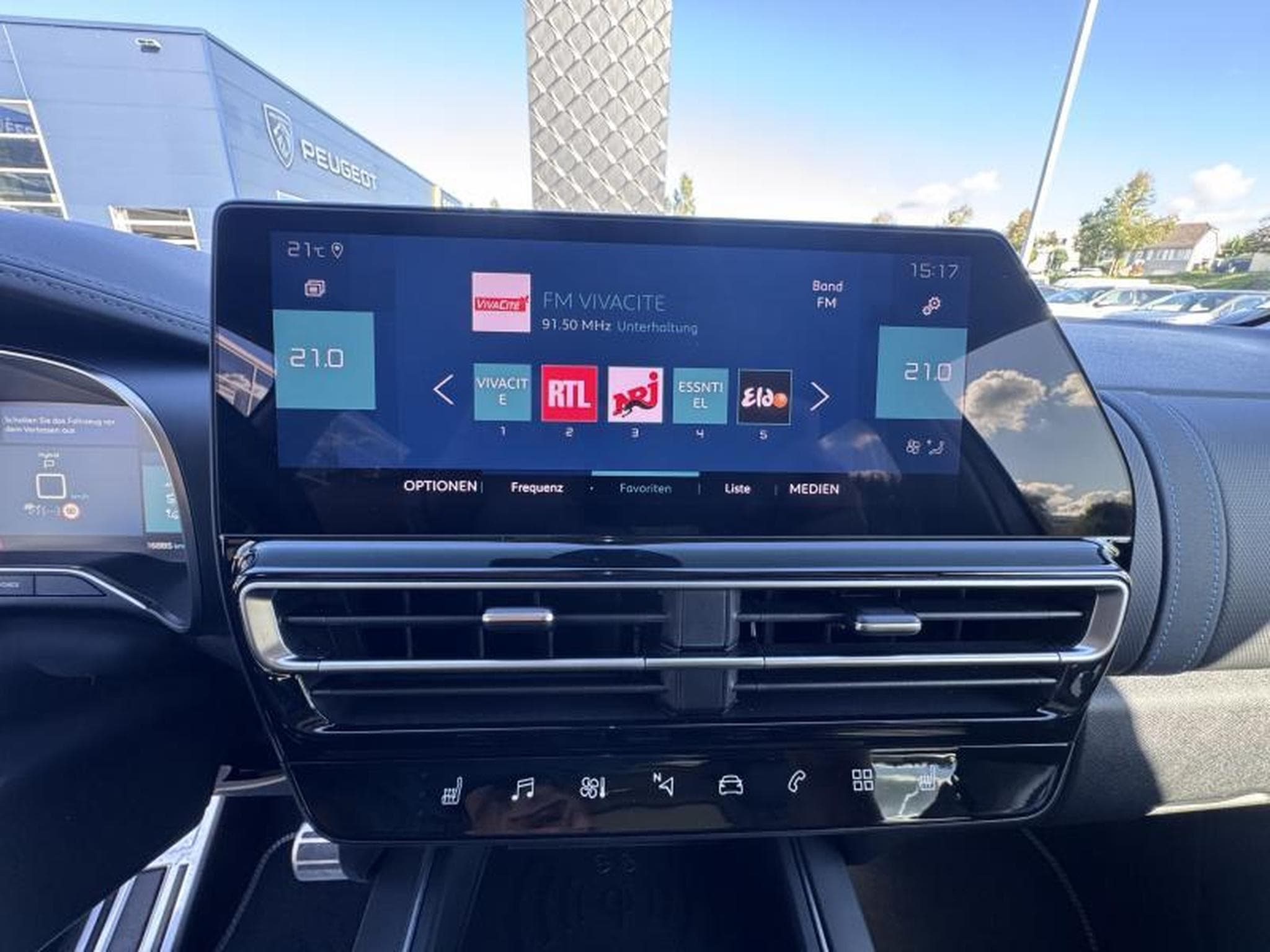 Citroen C5 Shine (2023) - Photo 16