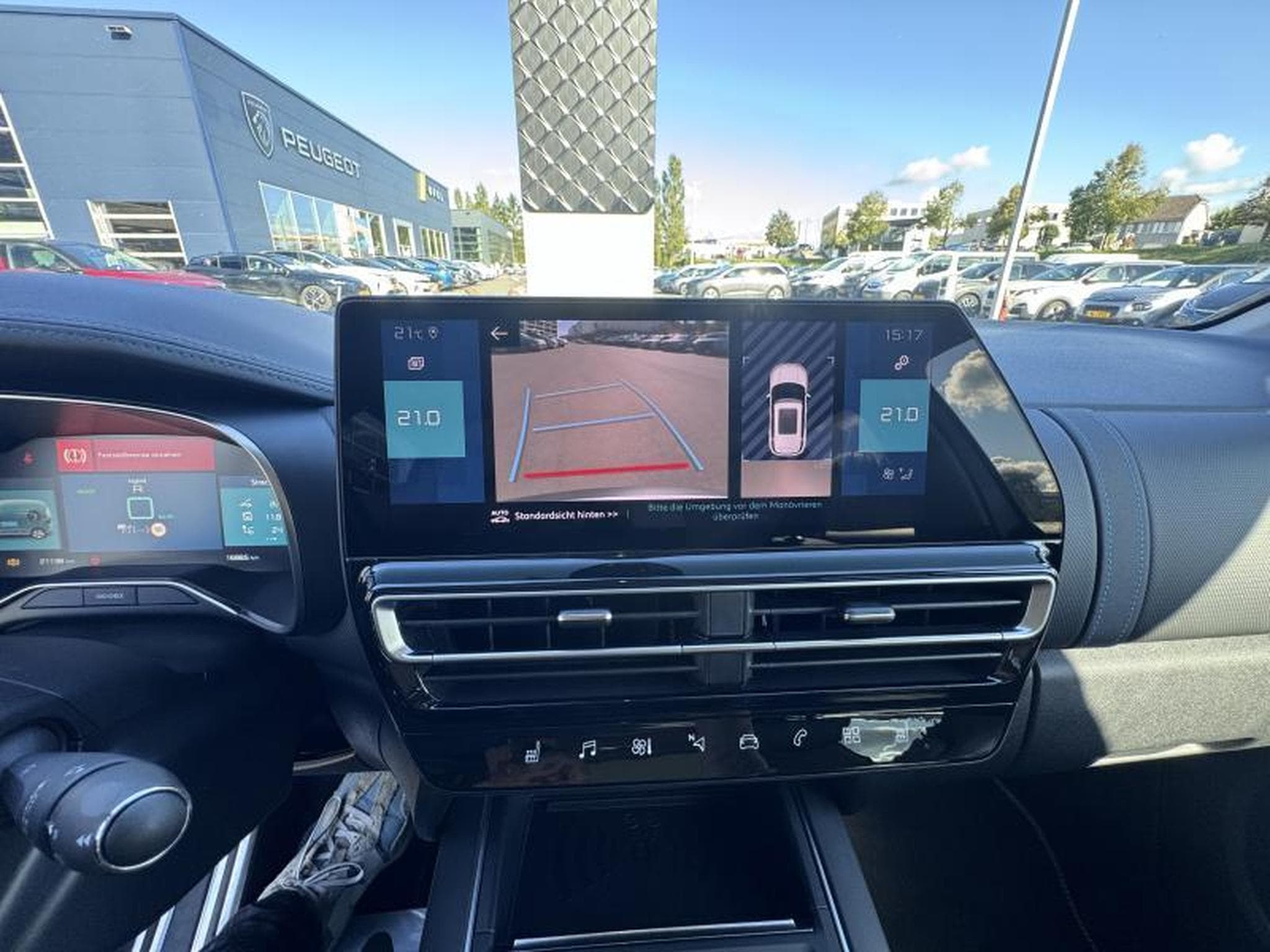 Citroen C5 Shine (2023) - Photo 17