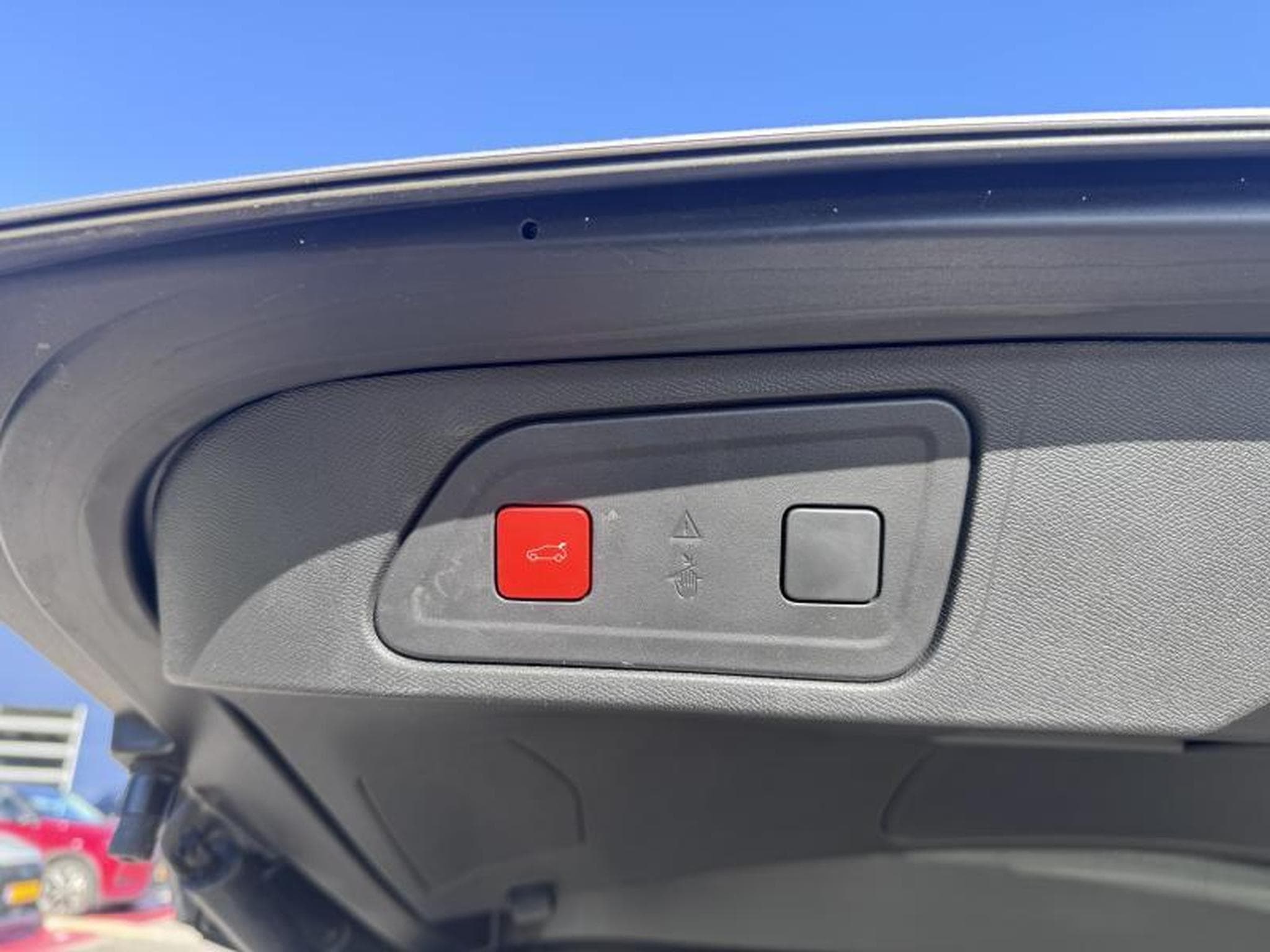Citroen C5 Shine (2023) - Photo 24