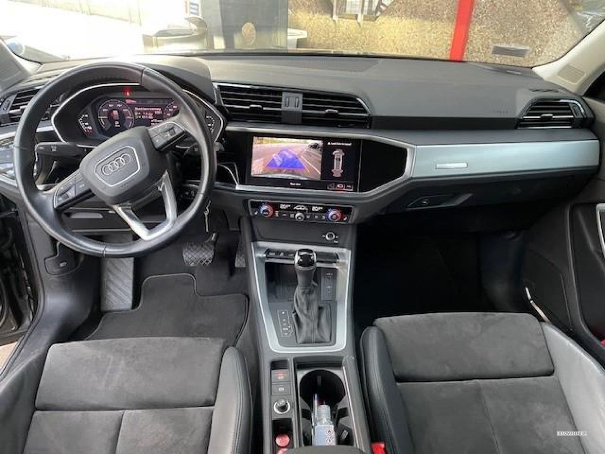 Audi Q3 S-line (2022) - Photo 4