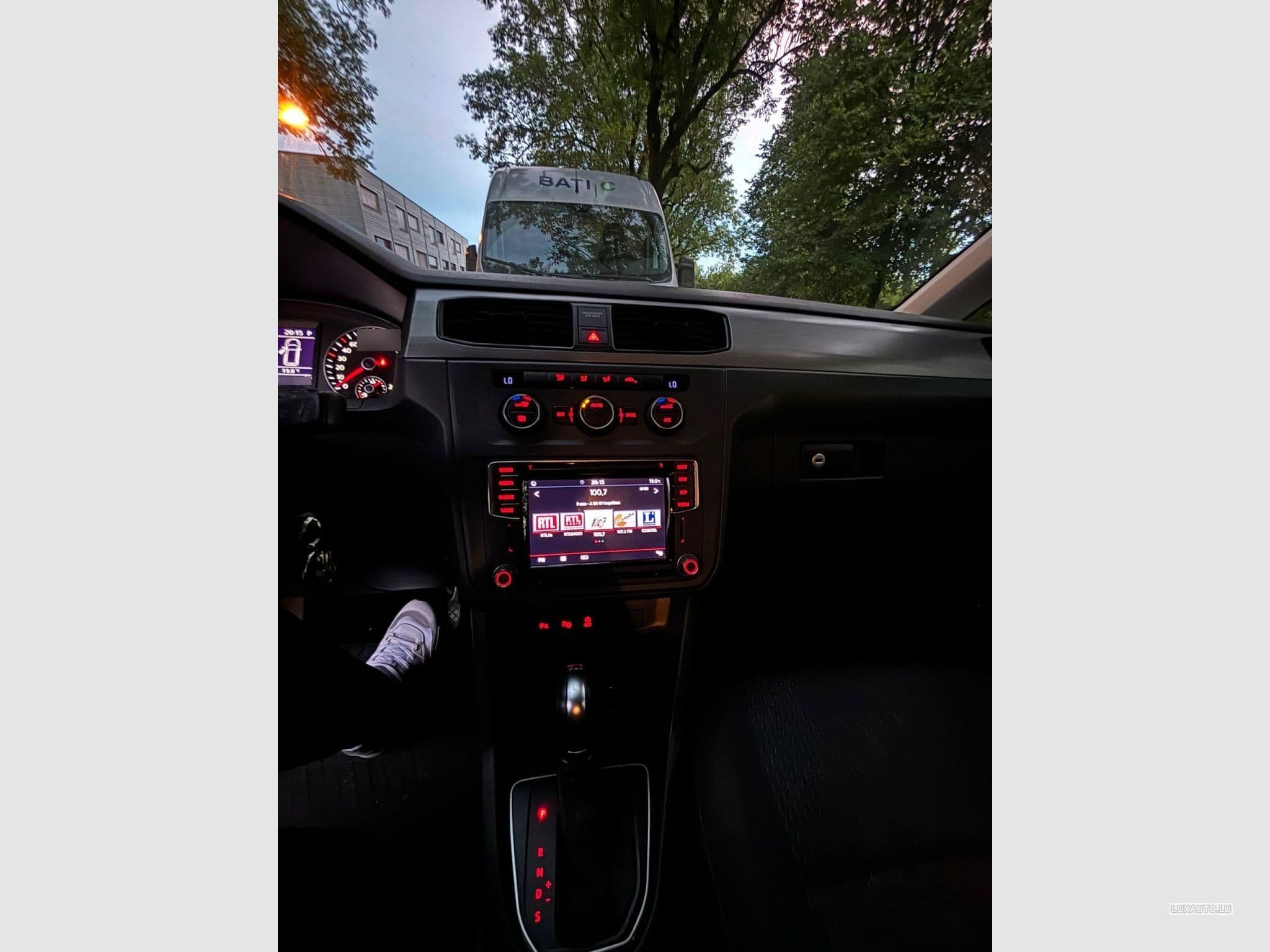 VW Caddy (2019) - Photo 12