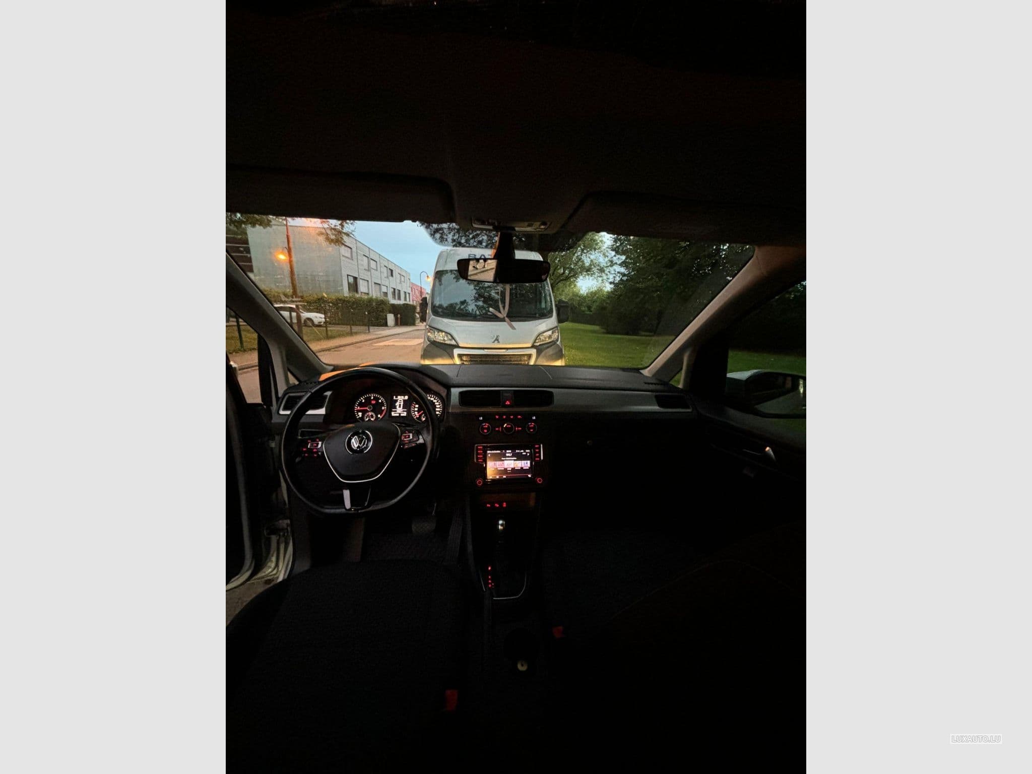 VW Caddy (2019) - Photo 13