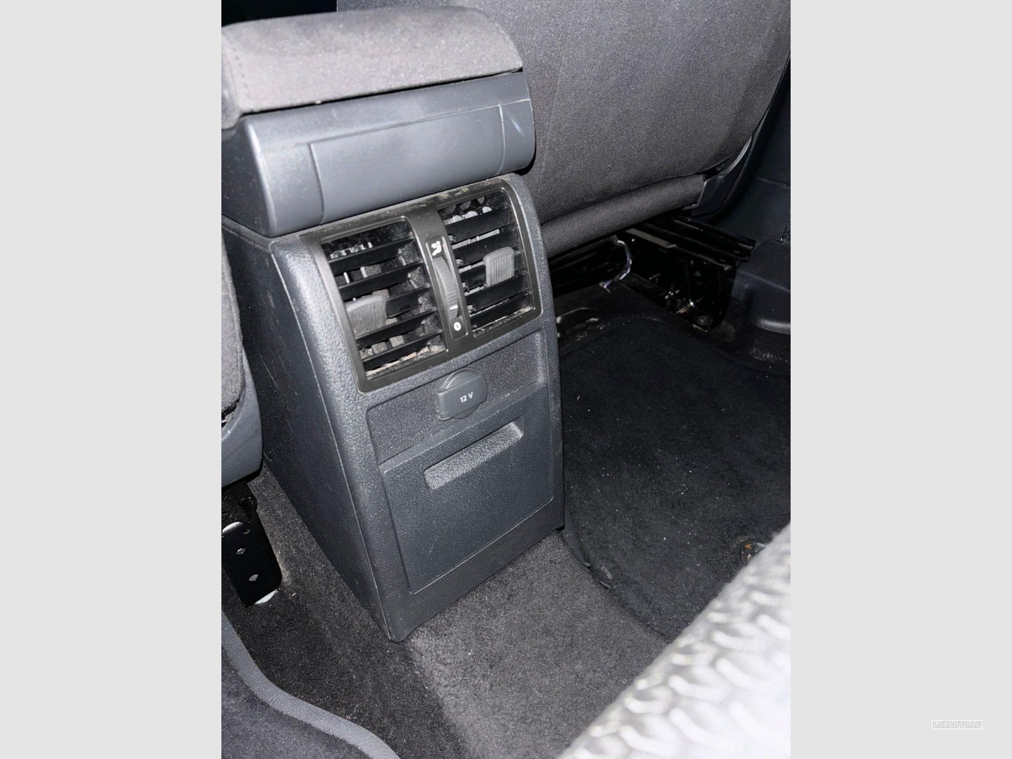 VW Caddy (2019) - Photo 14