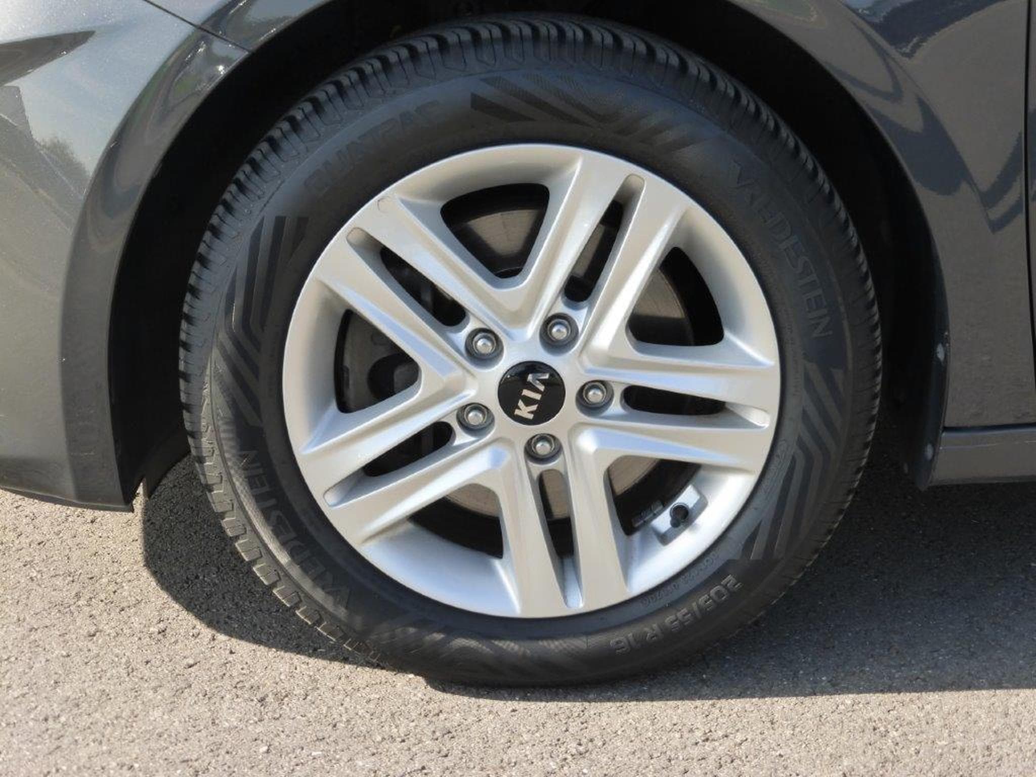 Kia Ceed 1.6 CRDI MORE (2021) - Photo 9