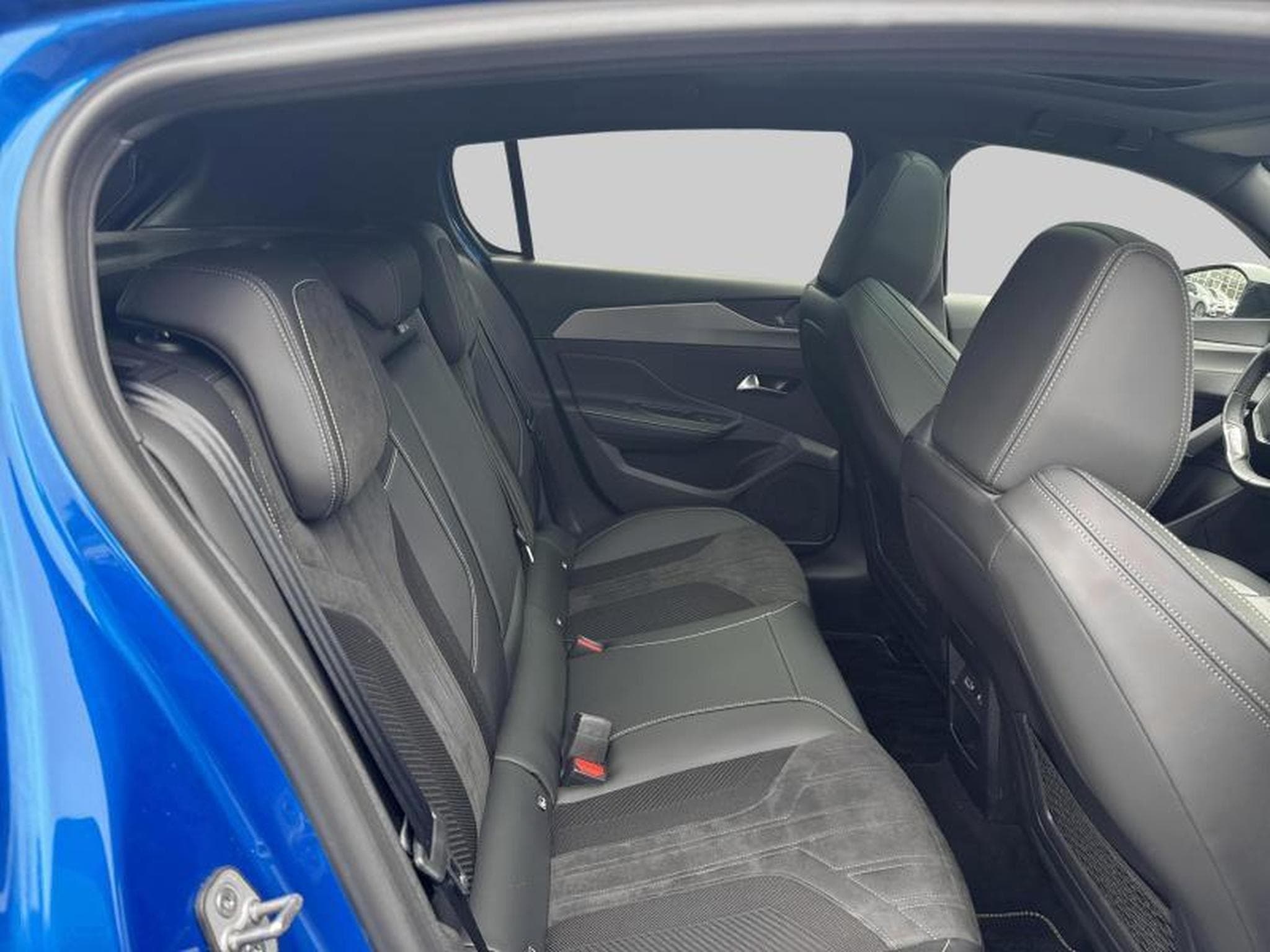 Peugeot 308 III GT (2021) - Photo 10