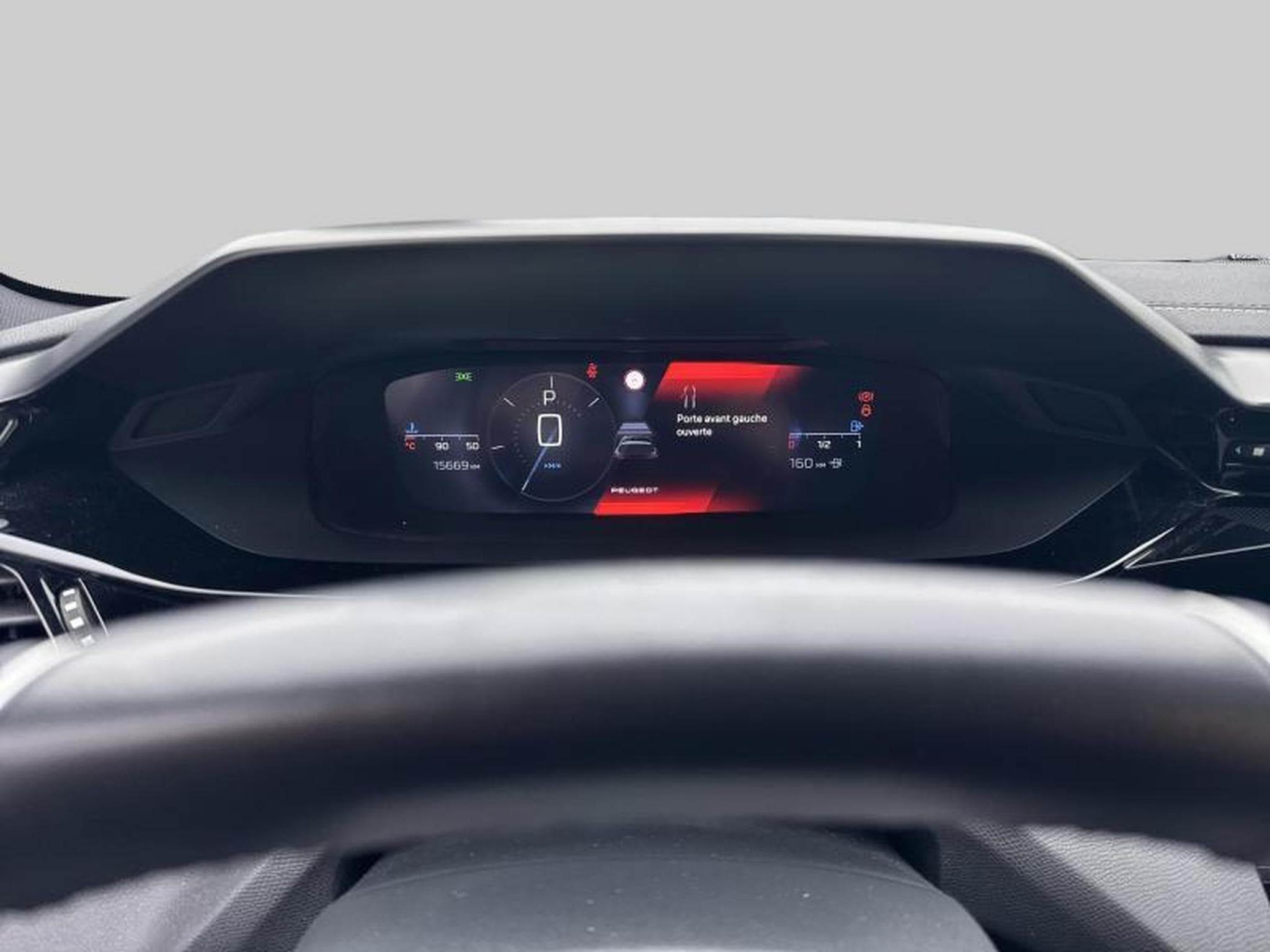 Peugeot 308 III GT (2021) - Photo 15