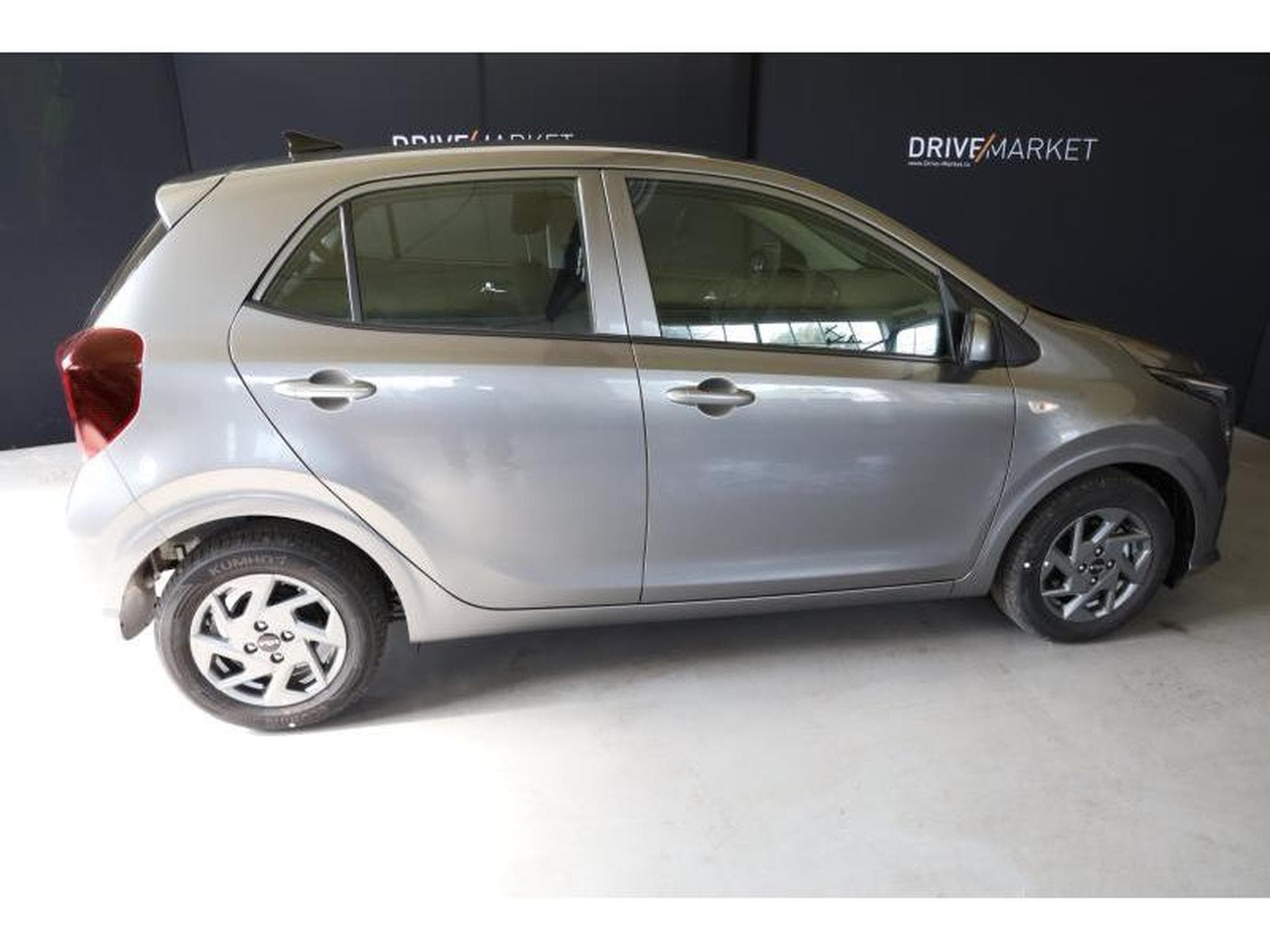 Kia Picanto Pulse (2024) - Photo 10