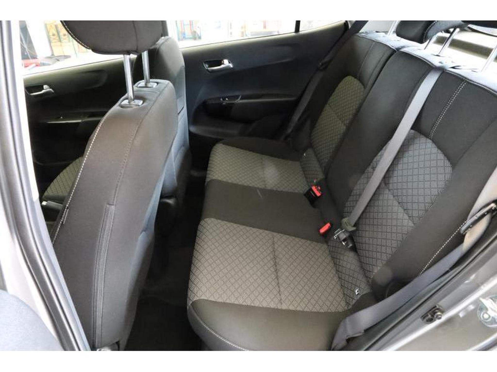Kia Picanto Pulse (2024) - Photo 13