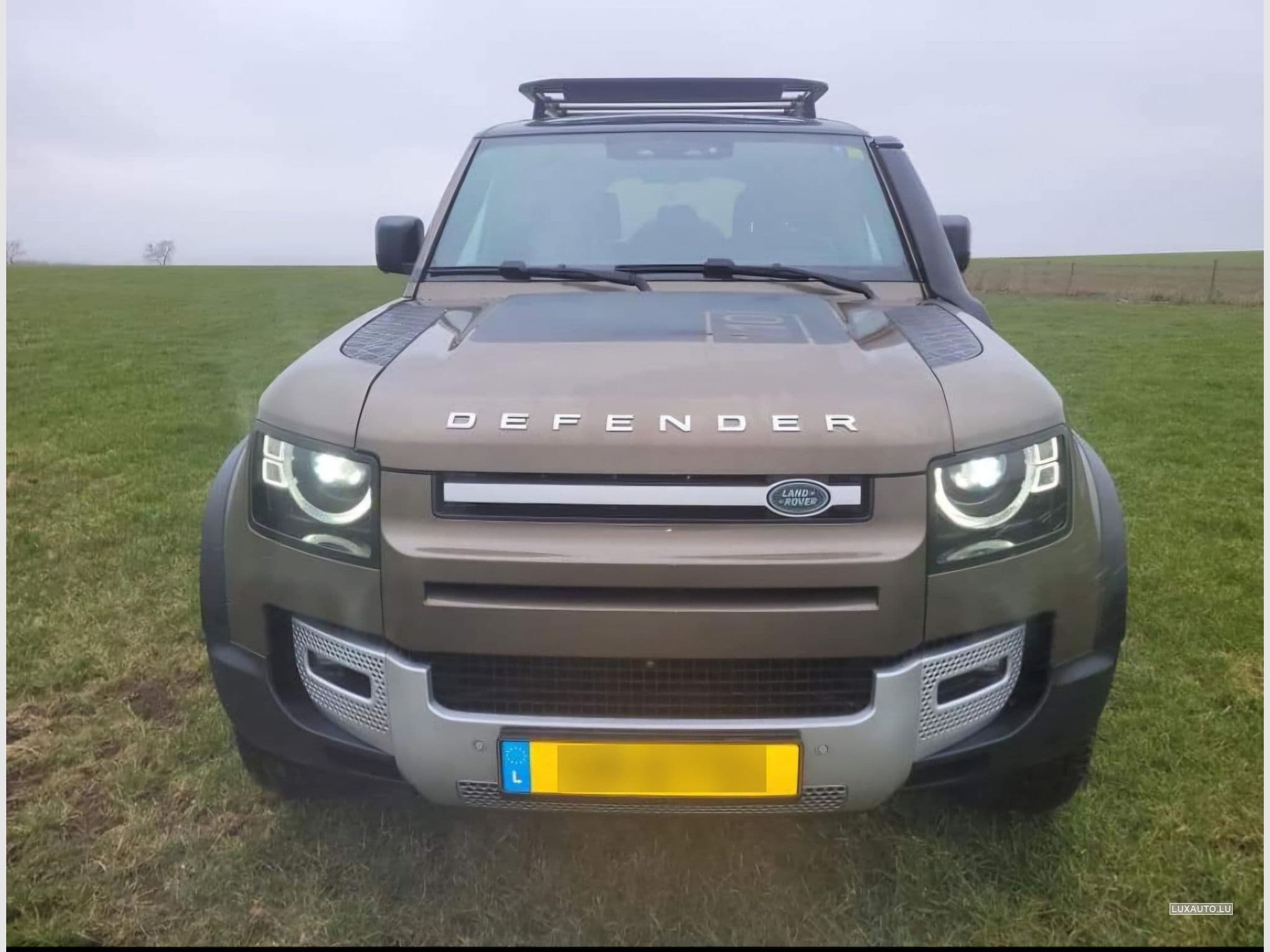 Land-Rover Defender SE P110 P300 (2020) - Photo 1