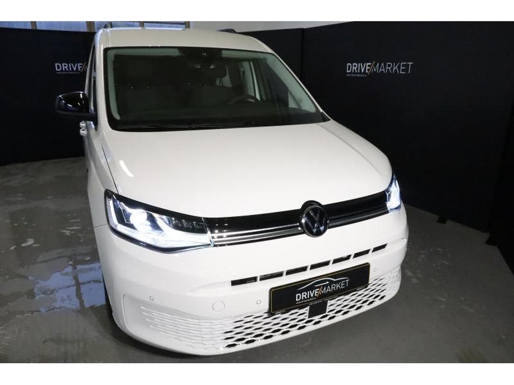 VW Caddy Life (2024) - Photo 14