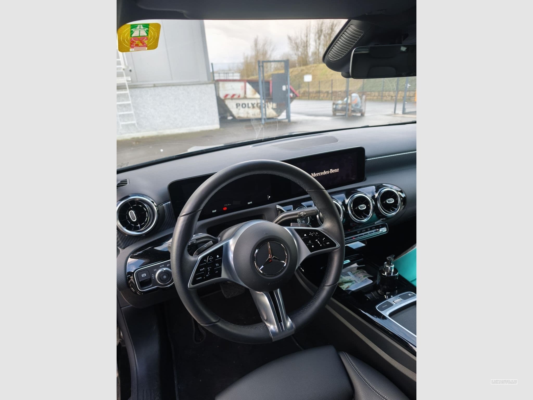 Mercedes A 180 (2023) - Photo 5