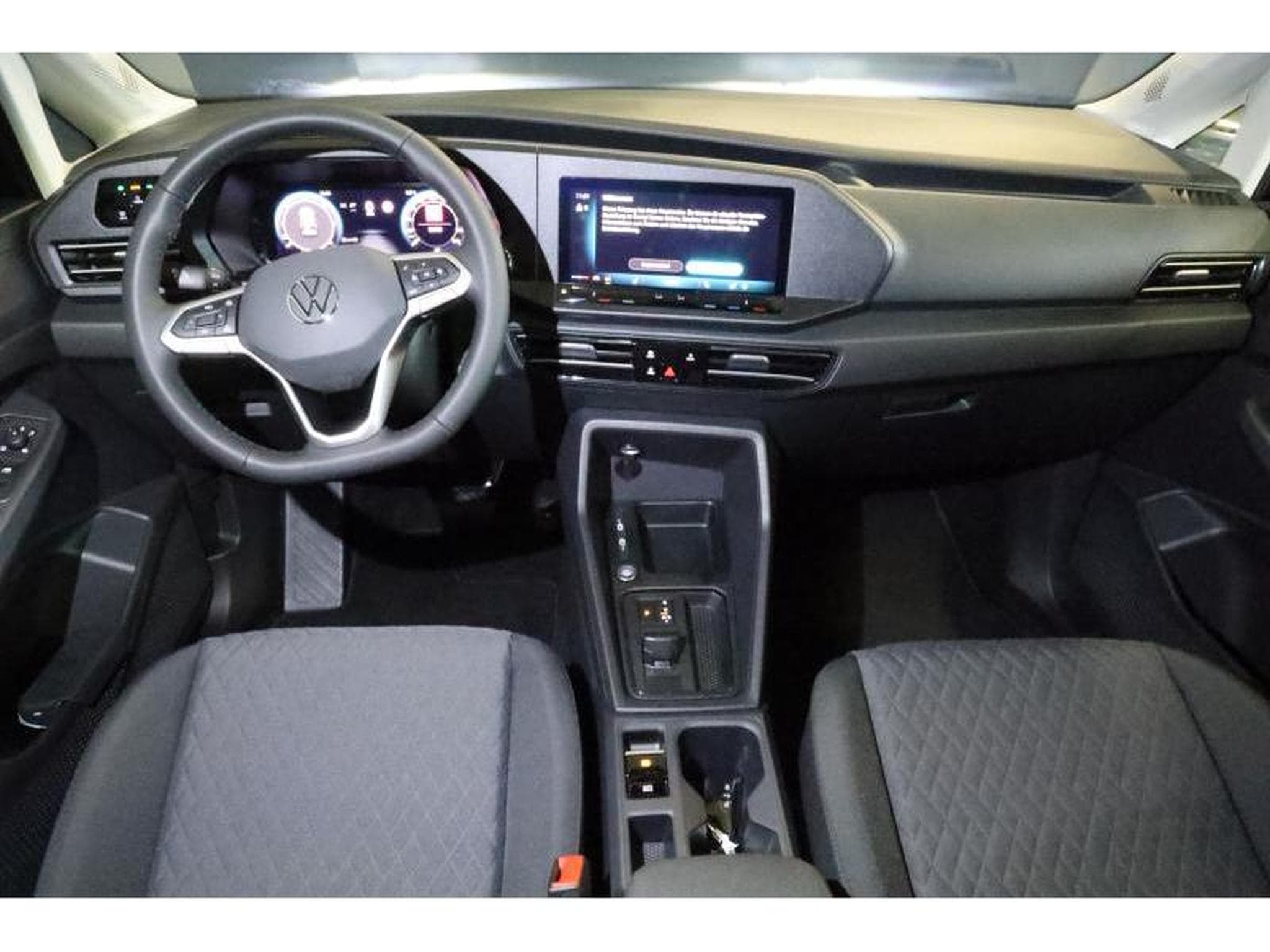 VW Caddy V Life (2024) - Photo 2