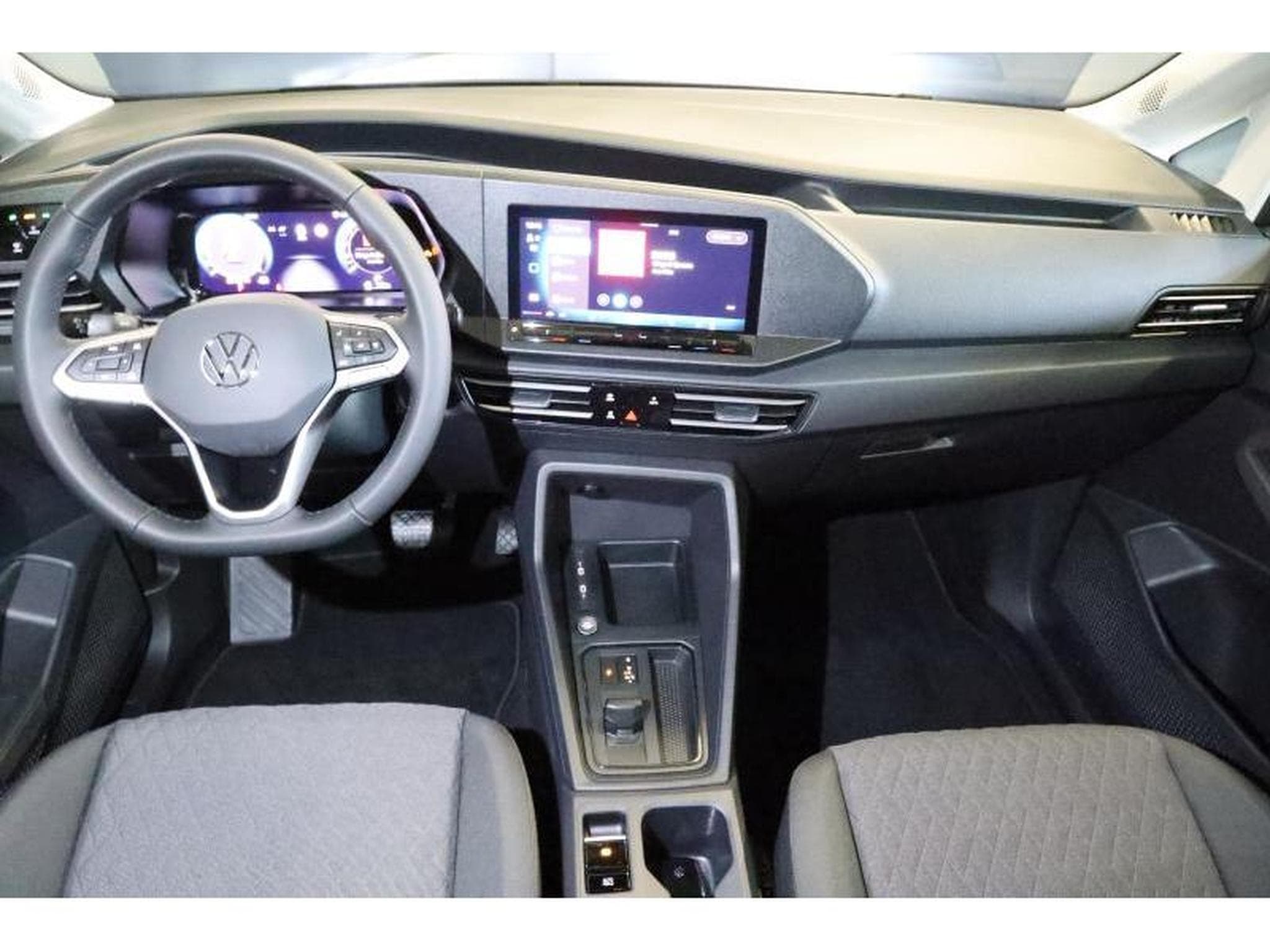VW Caddy V Life (2024) - Photo 2
