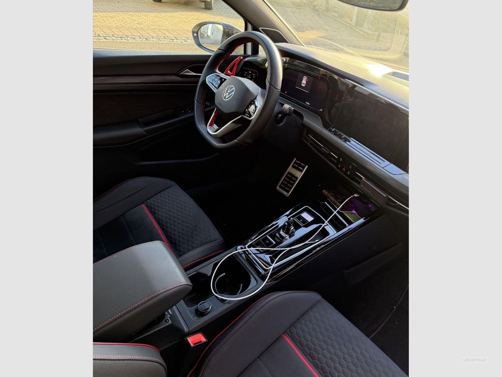 VW Golf GTI Clubsport (2024) - Photo 2