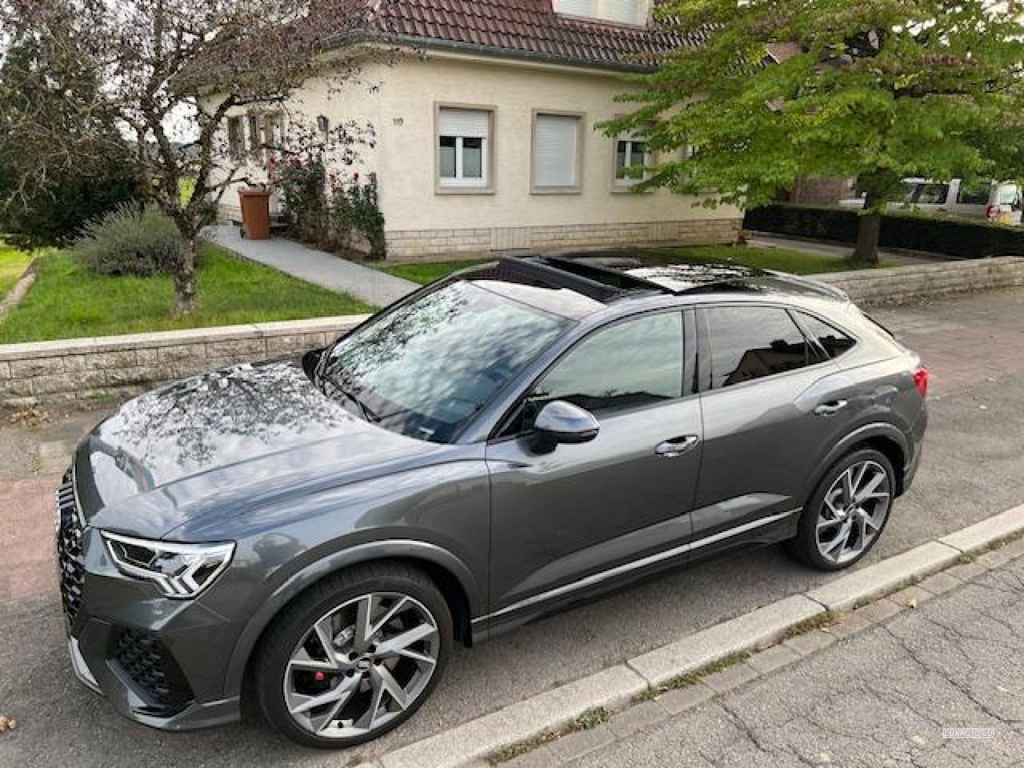 Audi RSQ3 Q3 - RS - 400 cv (2020) - Photo 1