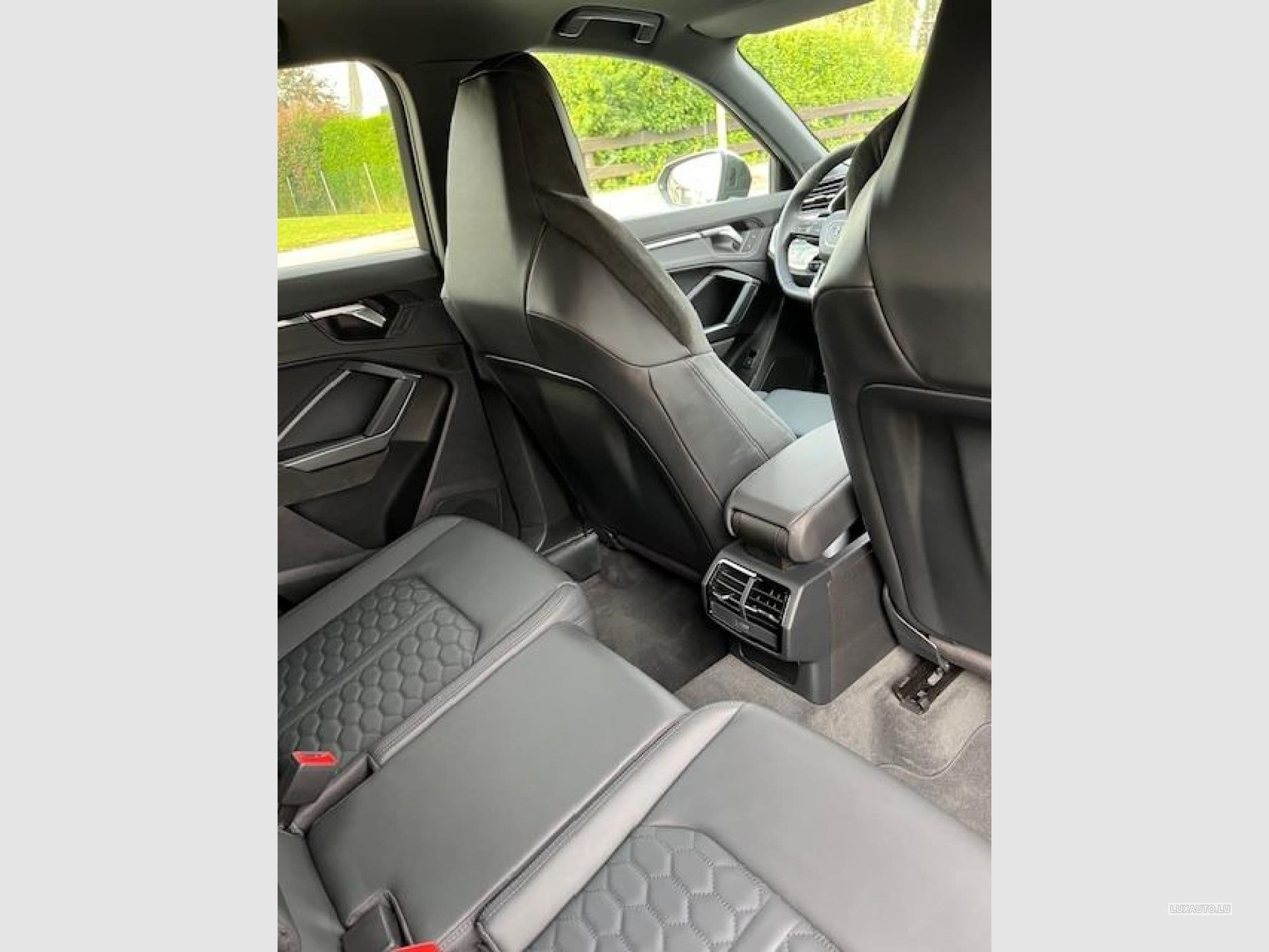 Audi RSQ3 Q3 - RS - 400 cv (2020) - Photo 10