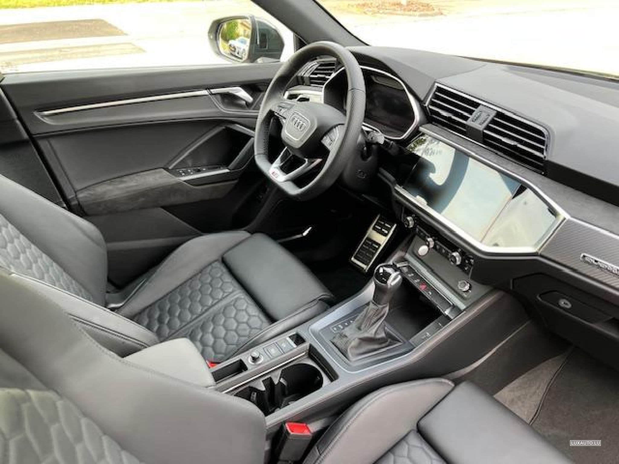 Audi RSQ3 Q3 - RS - 400 cv (2020) - Photo 5