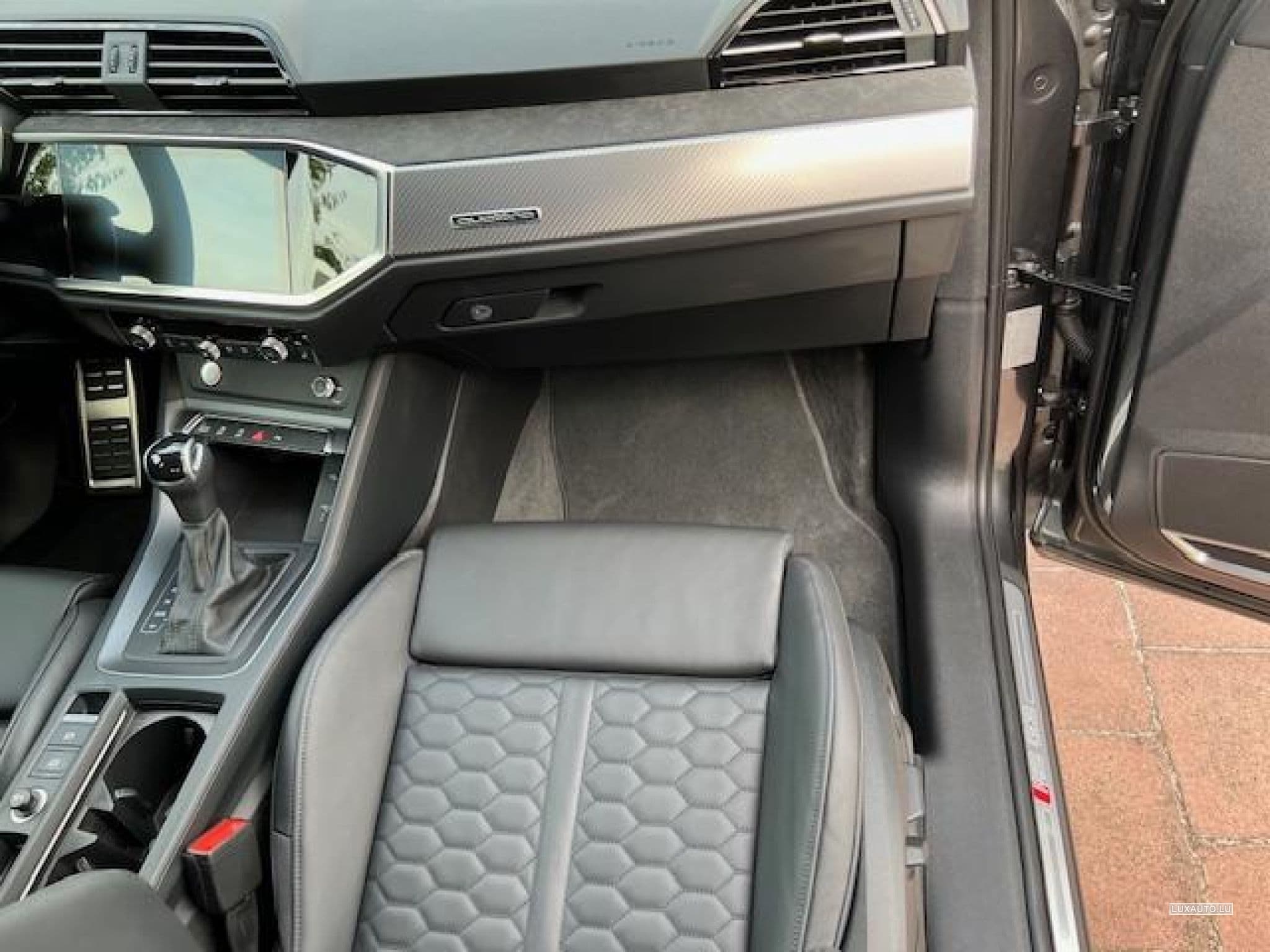 Audi RSQ3 Q3 - RS - 400 cv (2020) - Photo 9