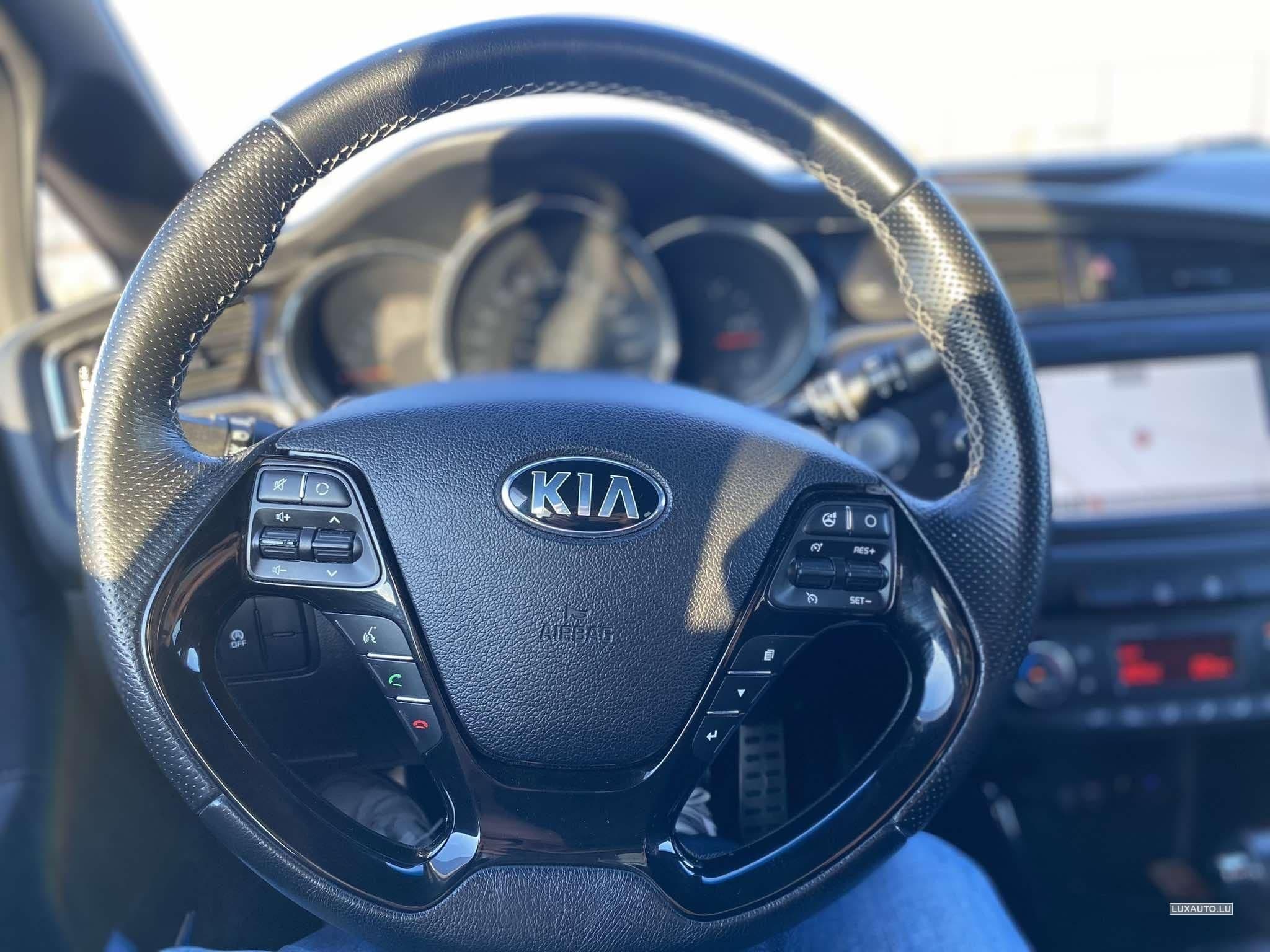 Kia Ceed Sw (2017) - Photo 10