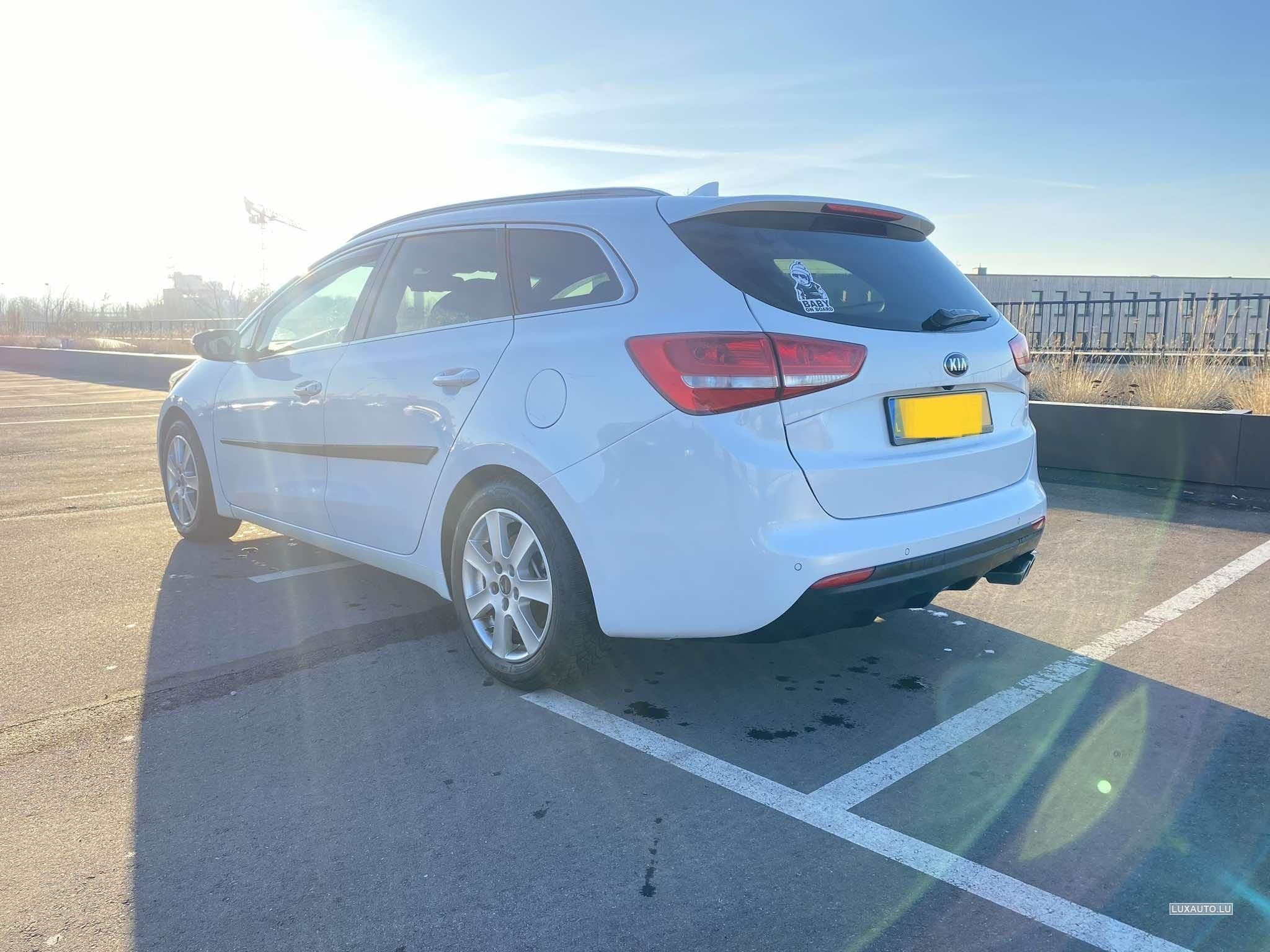 Kia Ceed Sw (2017) - Photo 5