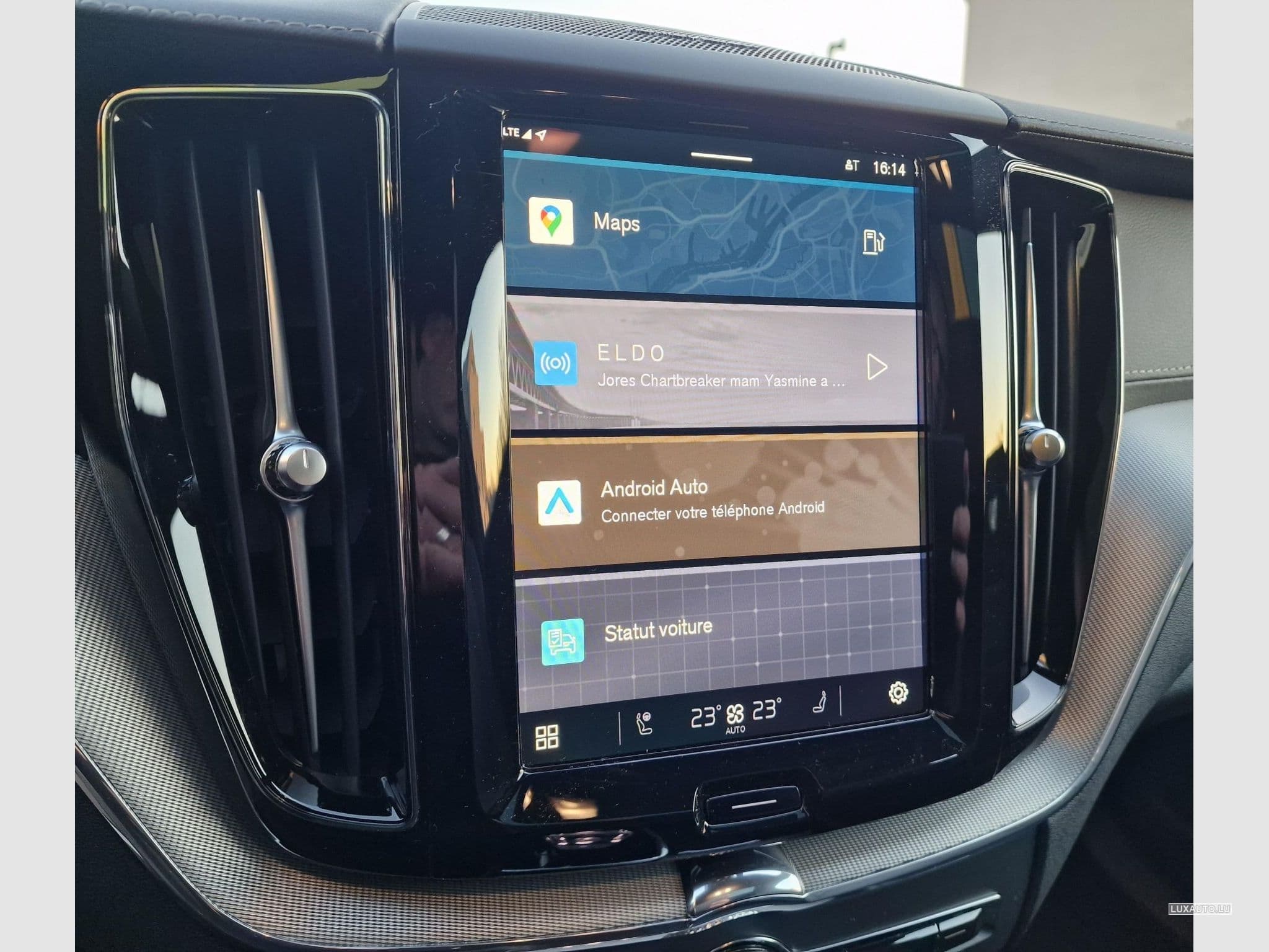 Volvo XC60 Ultimate dark (2023) - Photo 13
