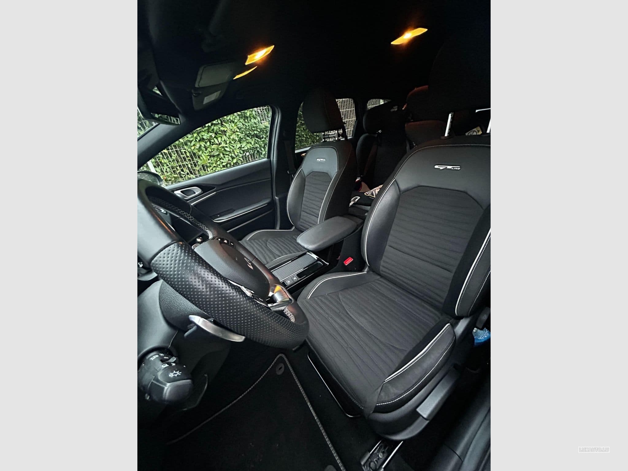 Kia Ceed Sw GT Line 1.5T 160 DCT (2023) - Photo 11