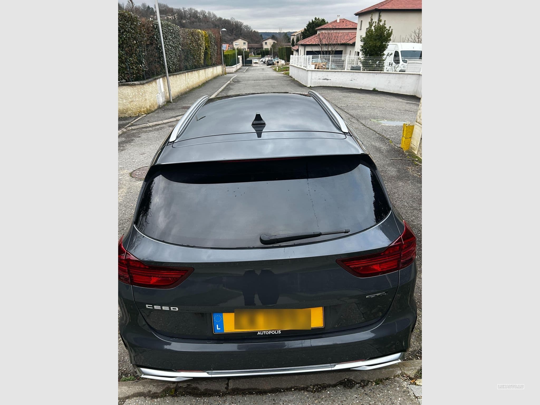 Kia Ceed Sw GT Line 1.5T 160 DCT (2023) - Photo 13