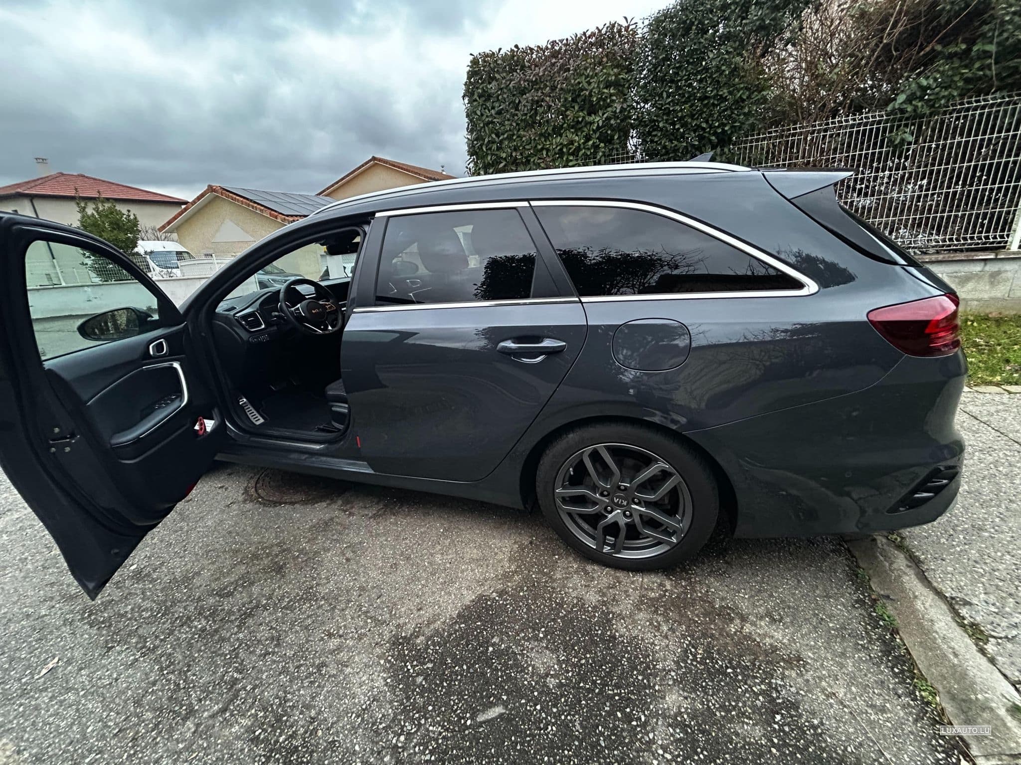 Kia Ceed Sw GT Line 1.5T 160 DCT (2023) - Photo 14