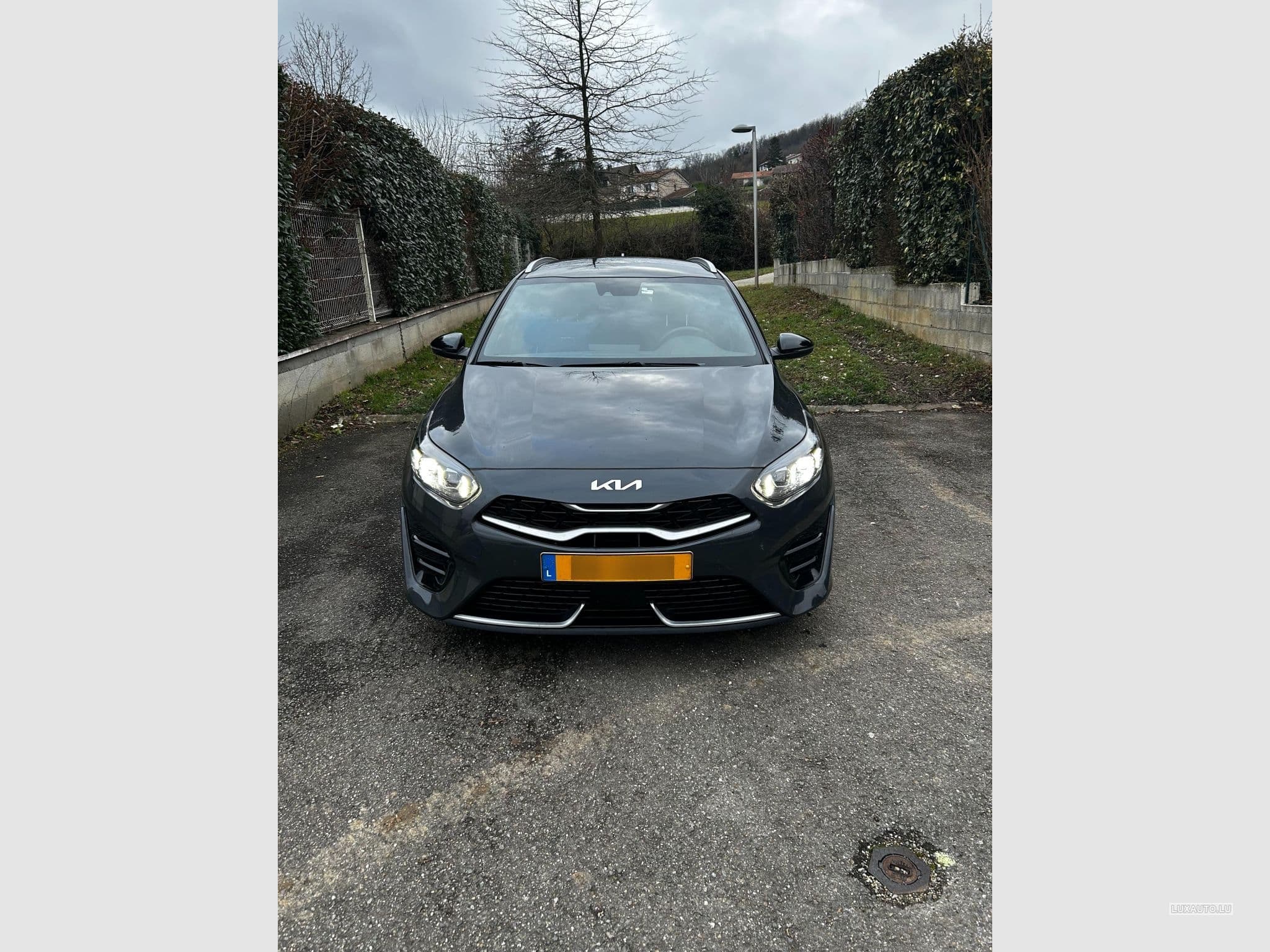 Kia Ceed Sw GT Line 1.5T 160 DCT (2023) - Photo 2