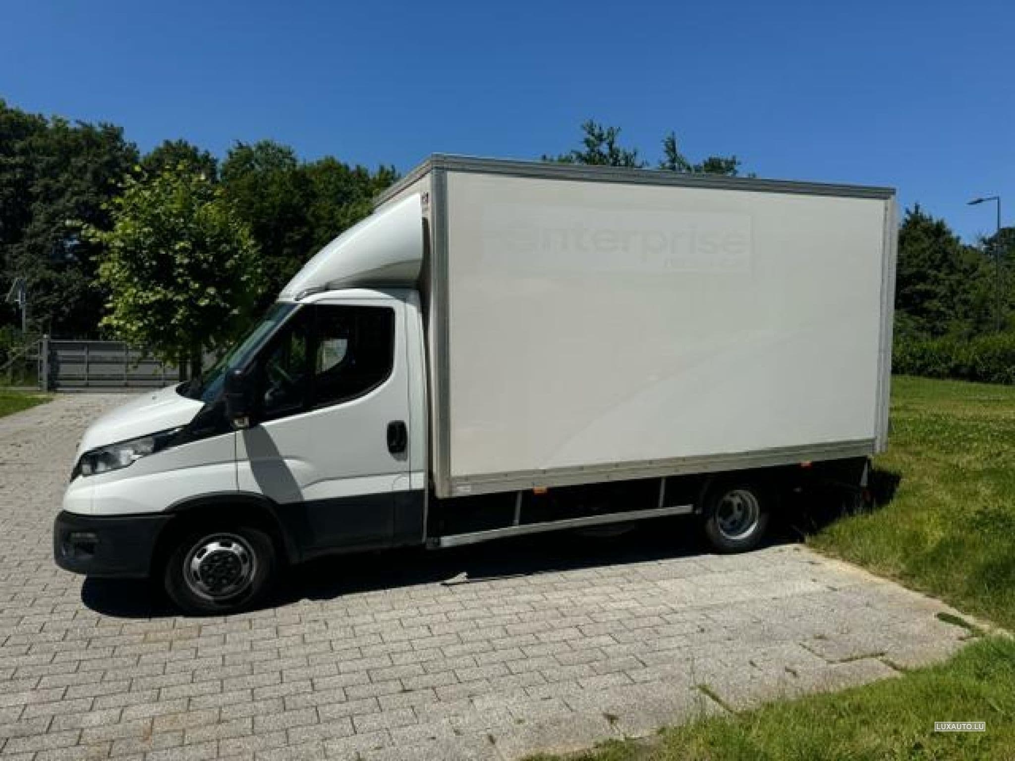 Iveco 35C15 35c16h (2020) - Photo 4