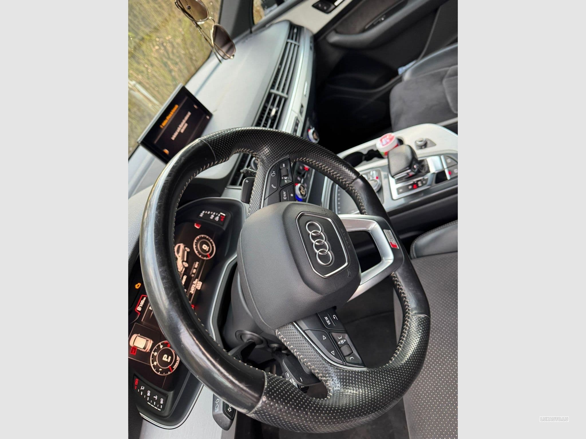 Audi Q7 S line (2016) - Photo 6