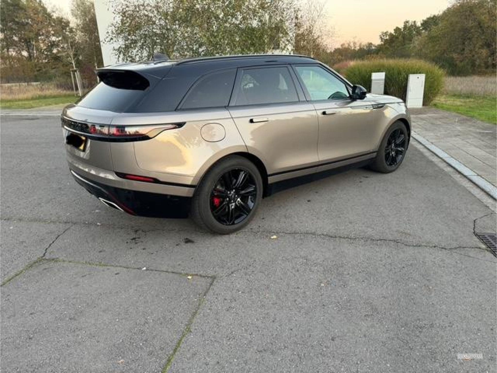 Land-Rover Range Rover Velar R-Dynamic (2021) - Photo 3