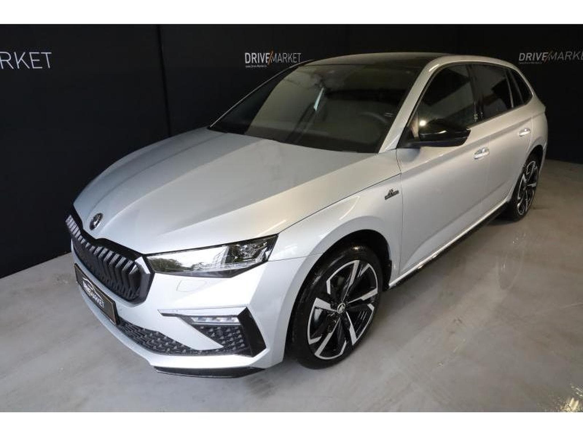 Skoda Scala Monte Carlo (2024) - Photo 1