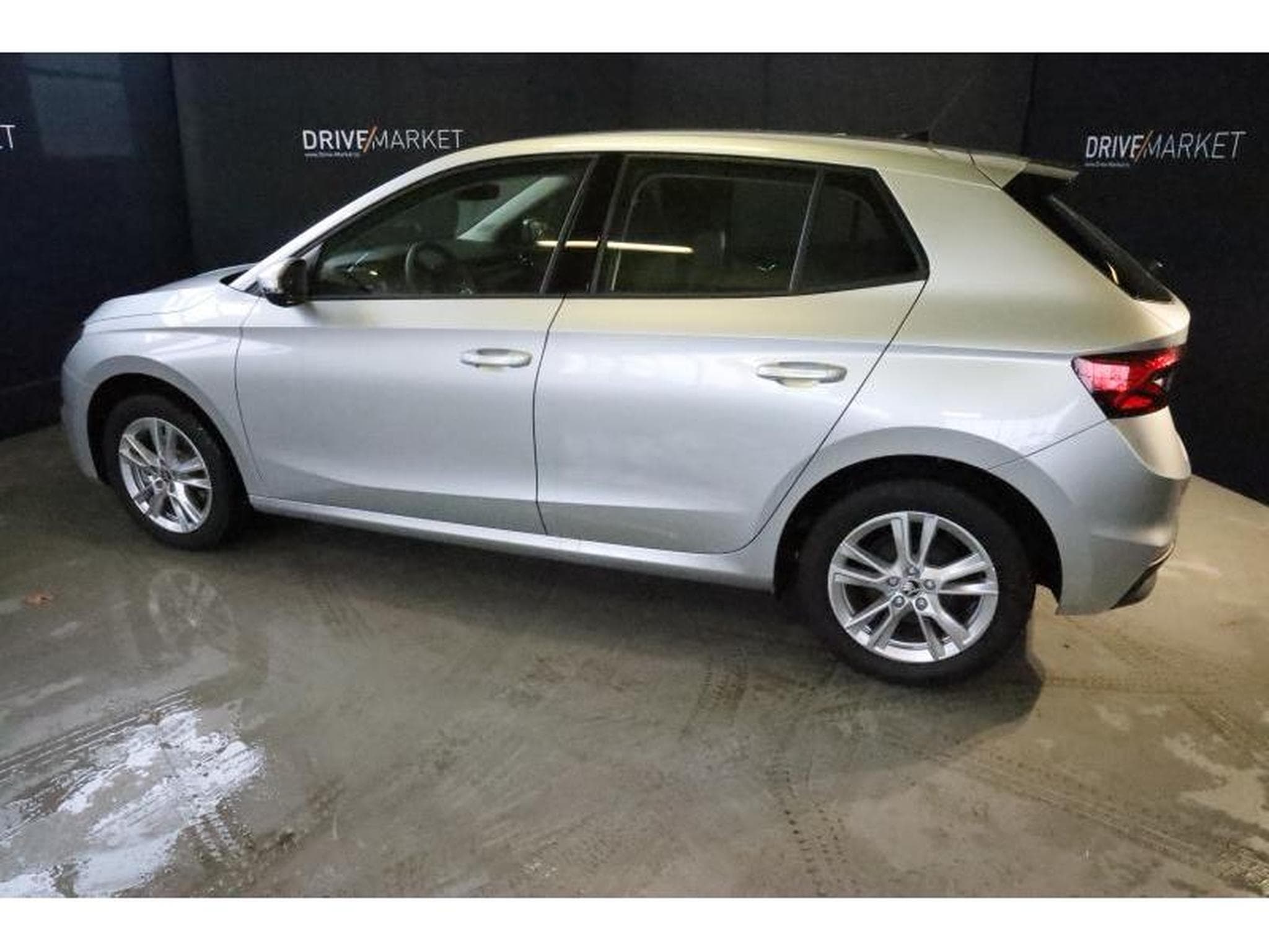 Skoda Fabia Selection (2024) - Photo 11