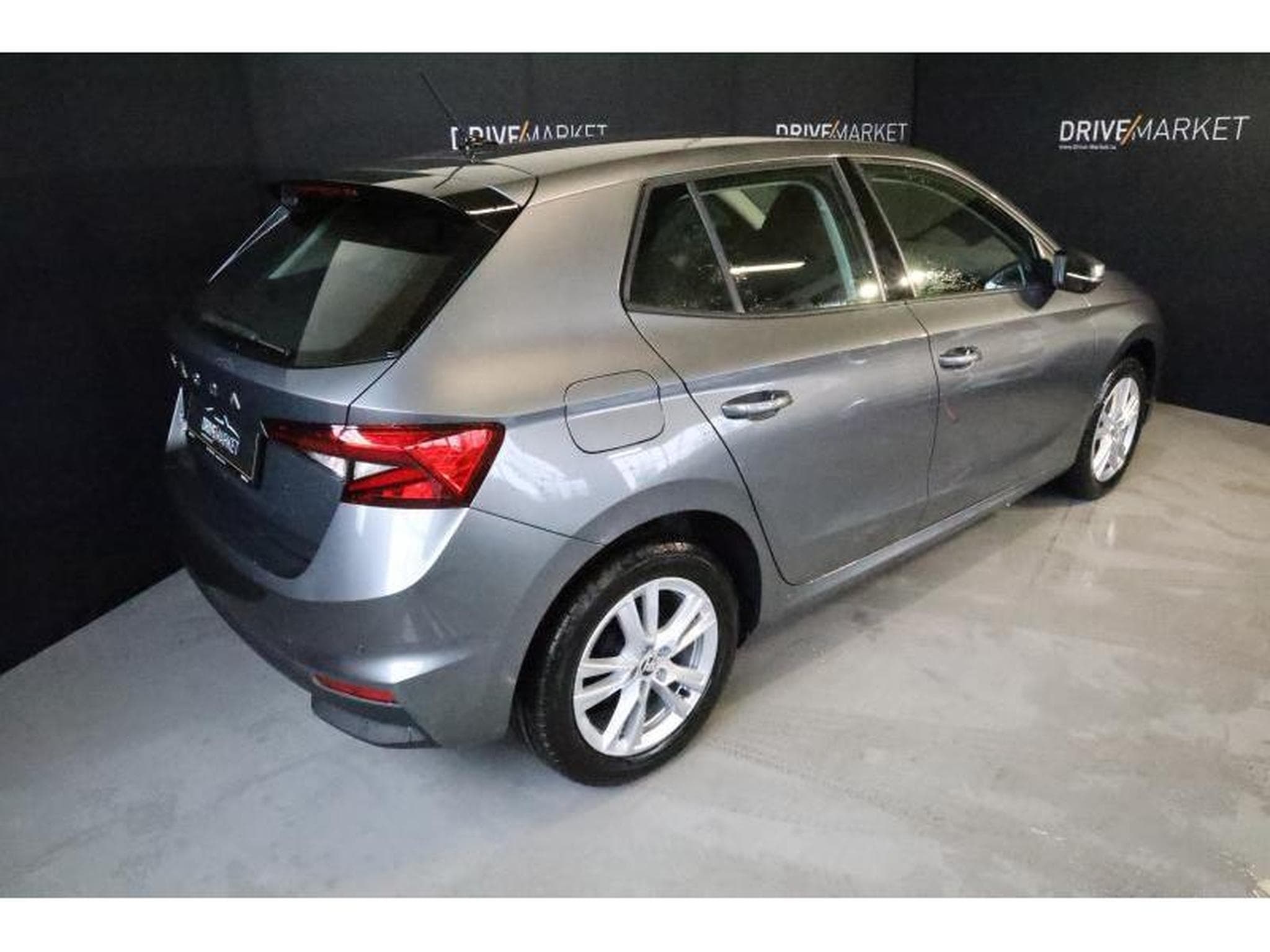 Skoda Fabia Selection (2024) - Photo 11
