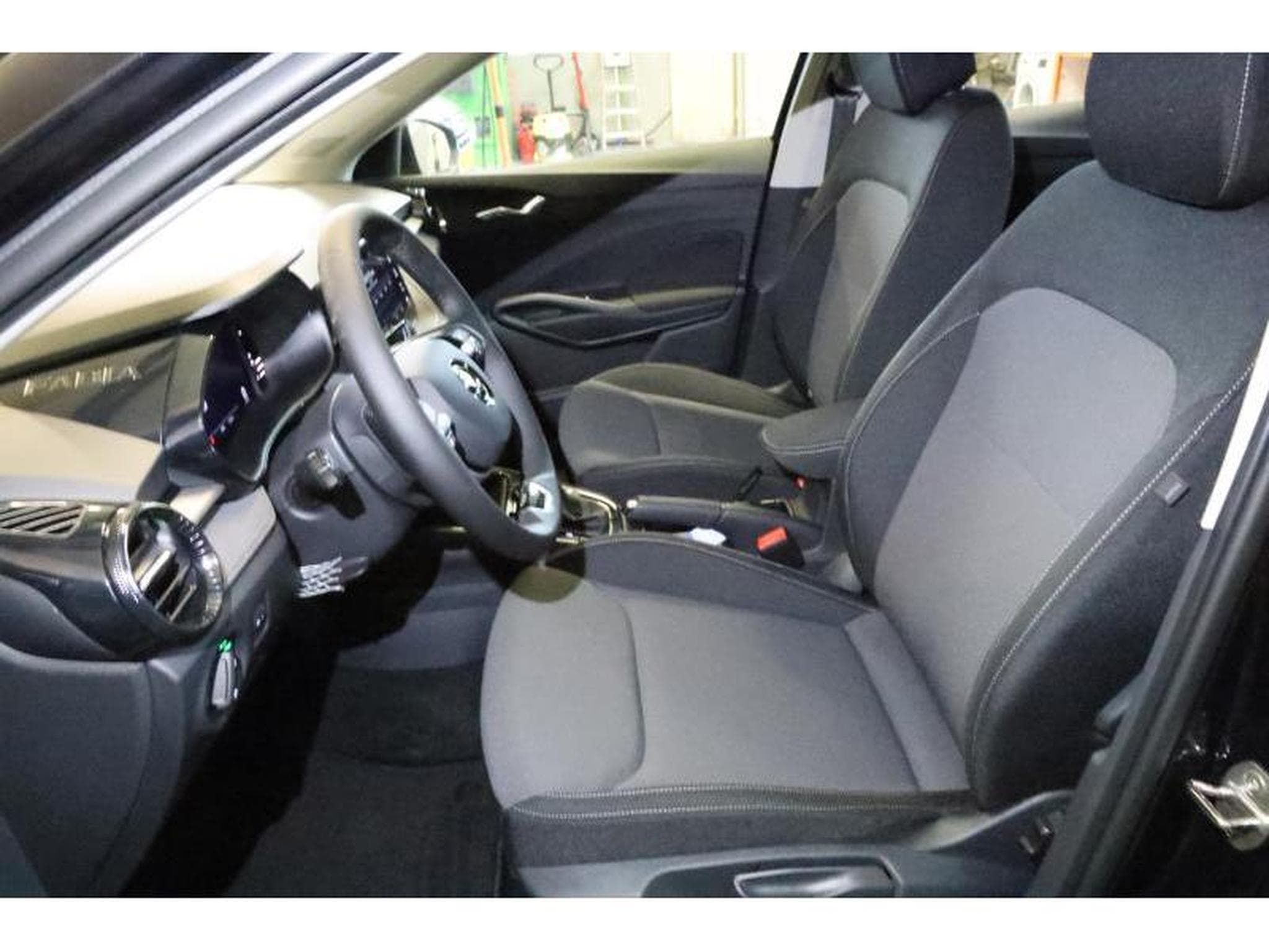 Skoda Fabia Selection (2024) - Photo 16