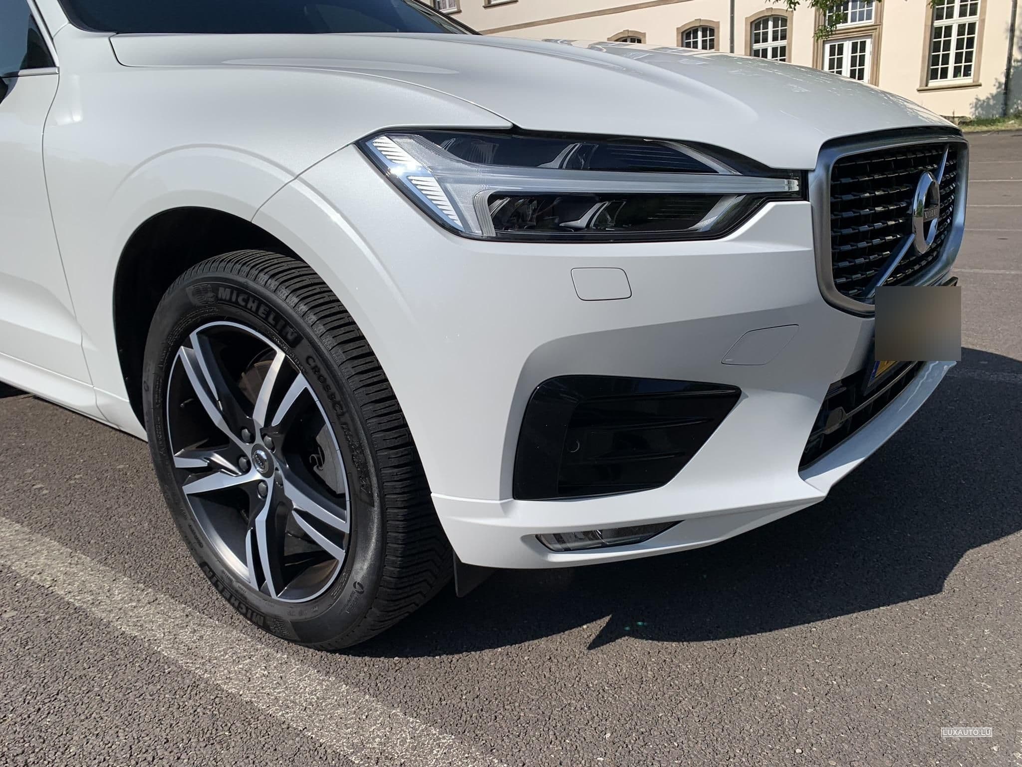 Volvo XC60 R-Design (2019) - Photo 9
