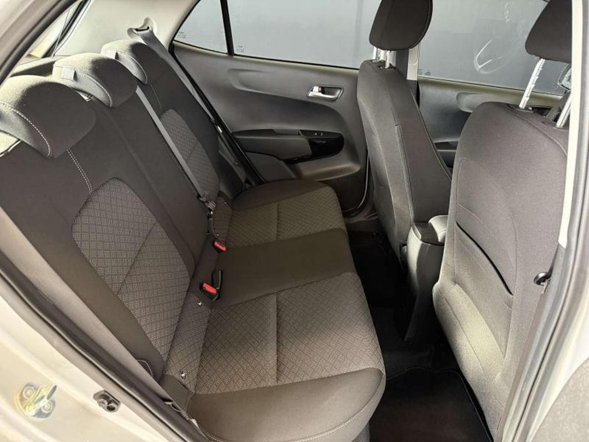 Kia Picanto Pulse (2024) - Photo 17