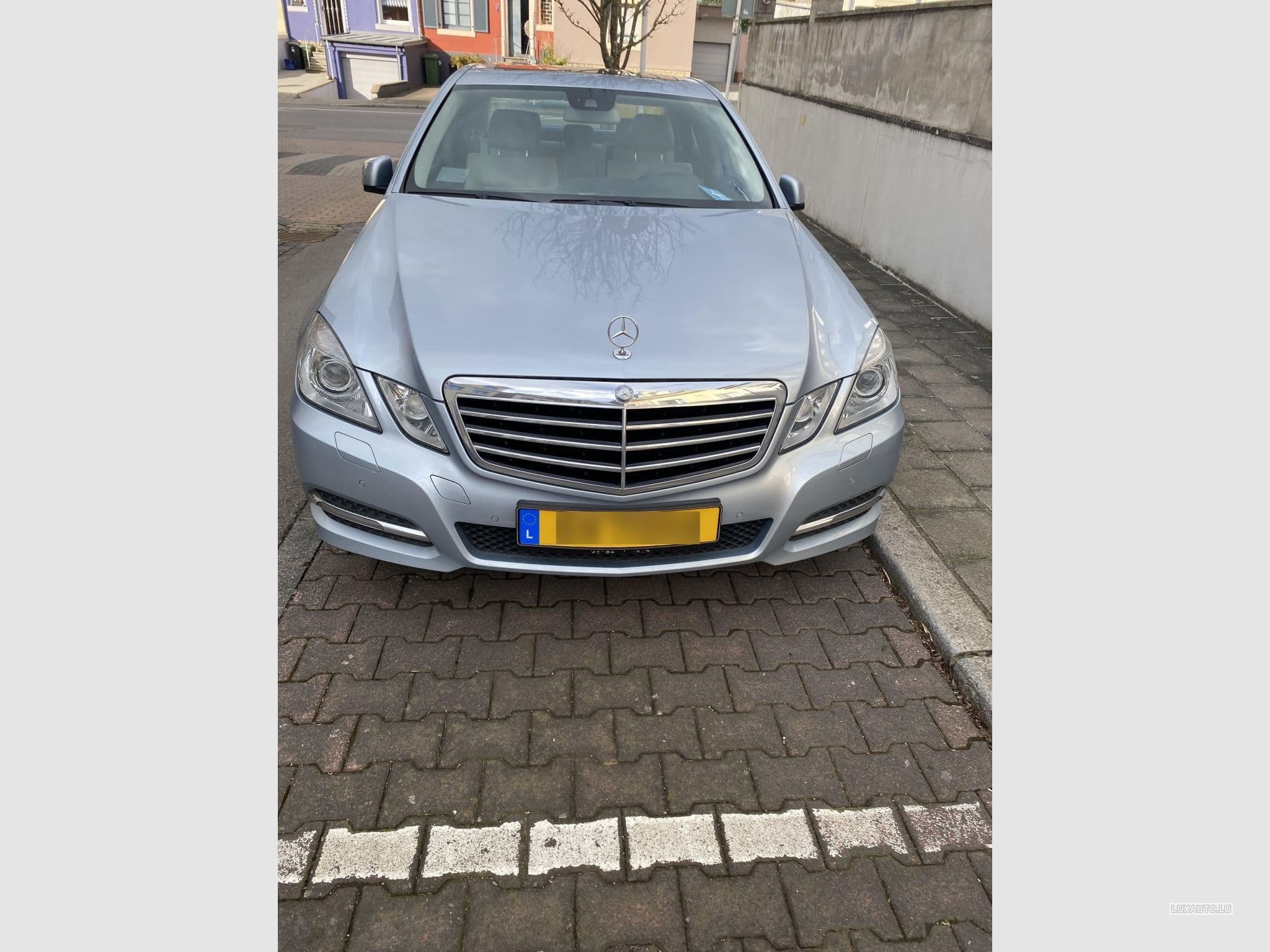 Mercedes E 220 Avantgarde (2012) - Photo 1