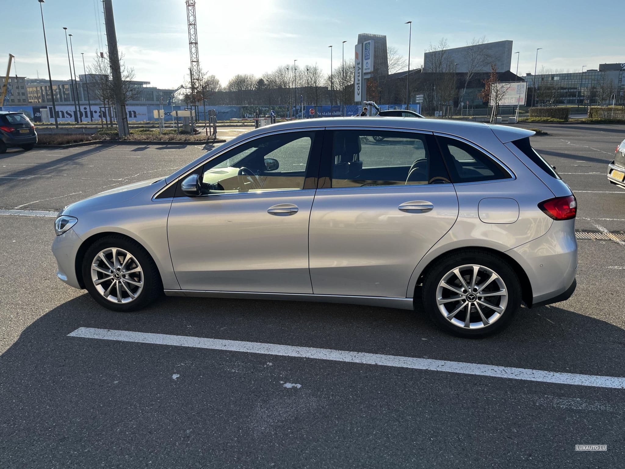 Mercedes B 180 (2020) - Photo 2