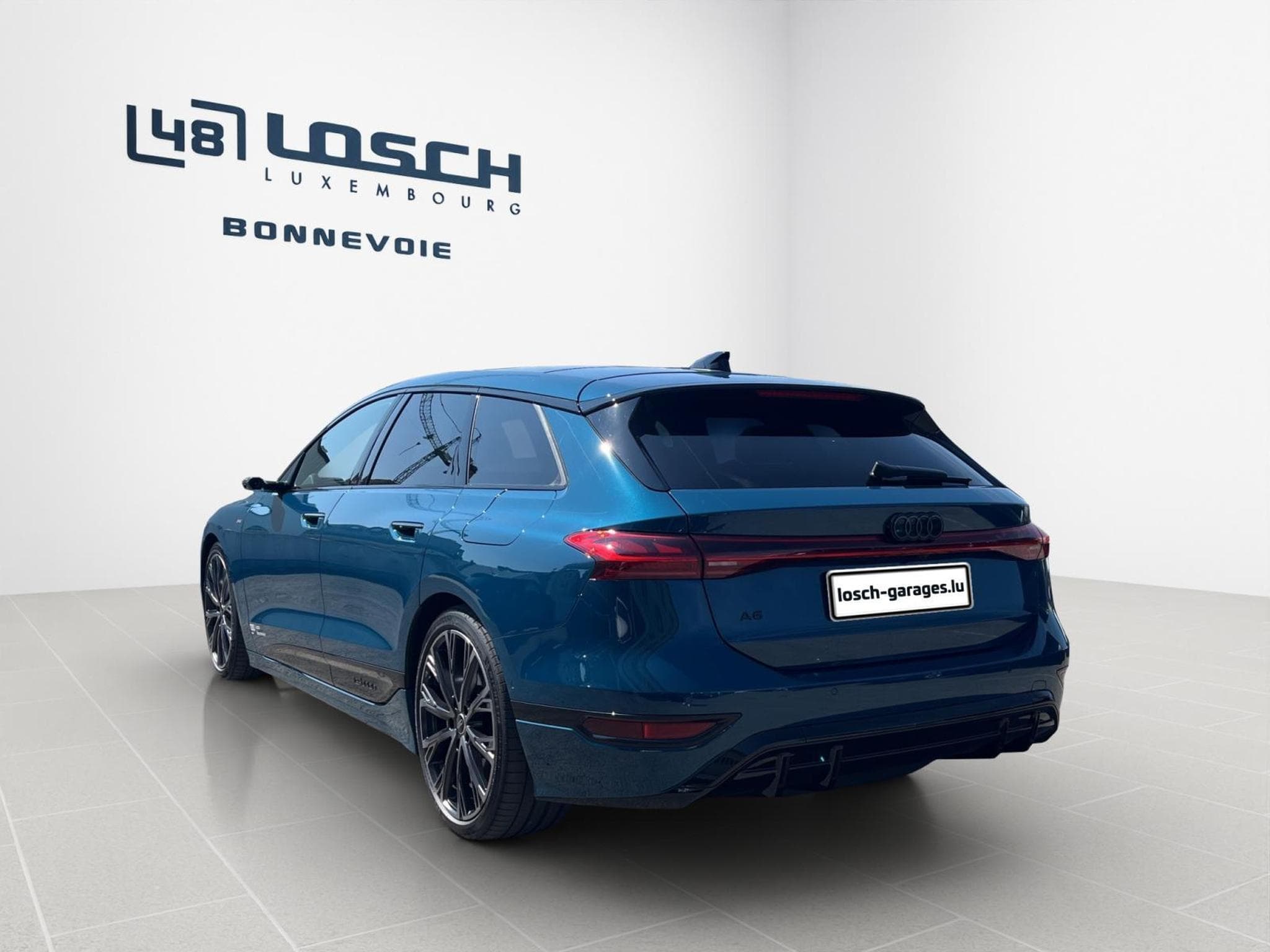 Audi A6 Edition Blue Avant e-tron (2025) - Photo 6