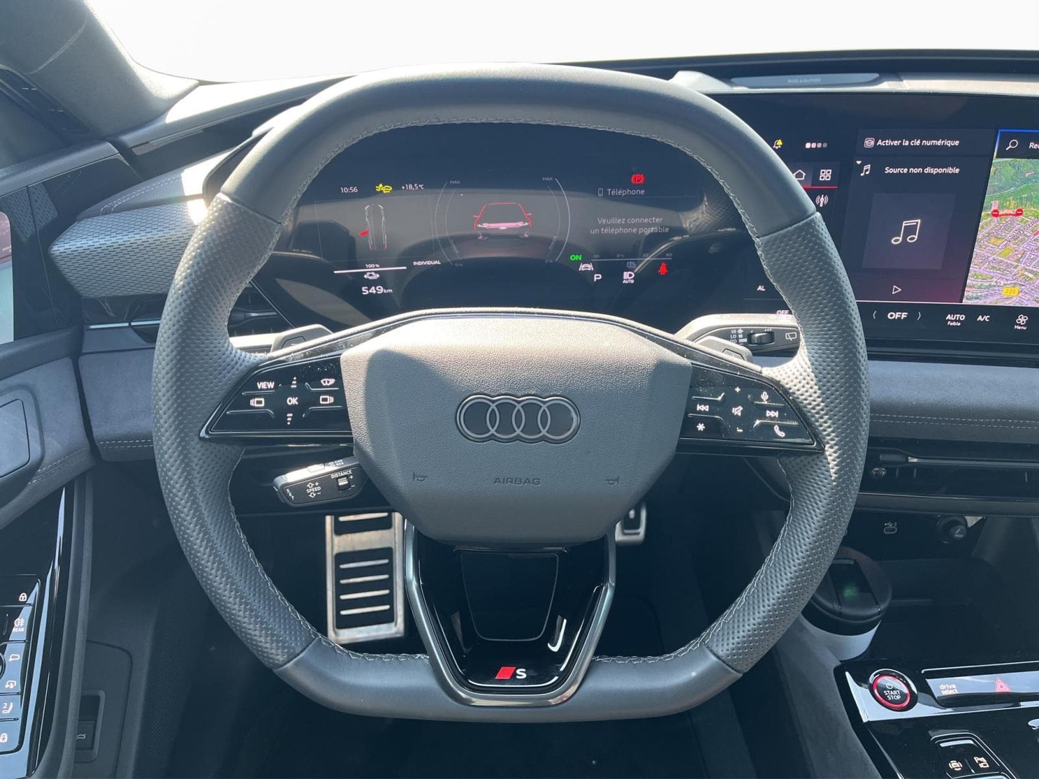 Audi A6 Edition Blue Avant e-tron (2025) - Photo 9